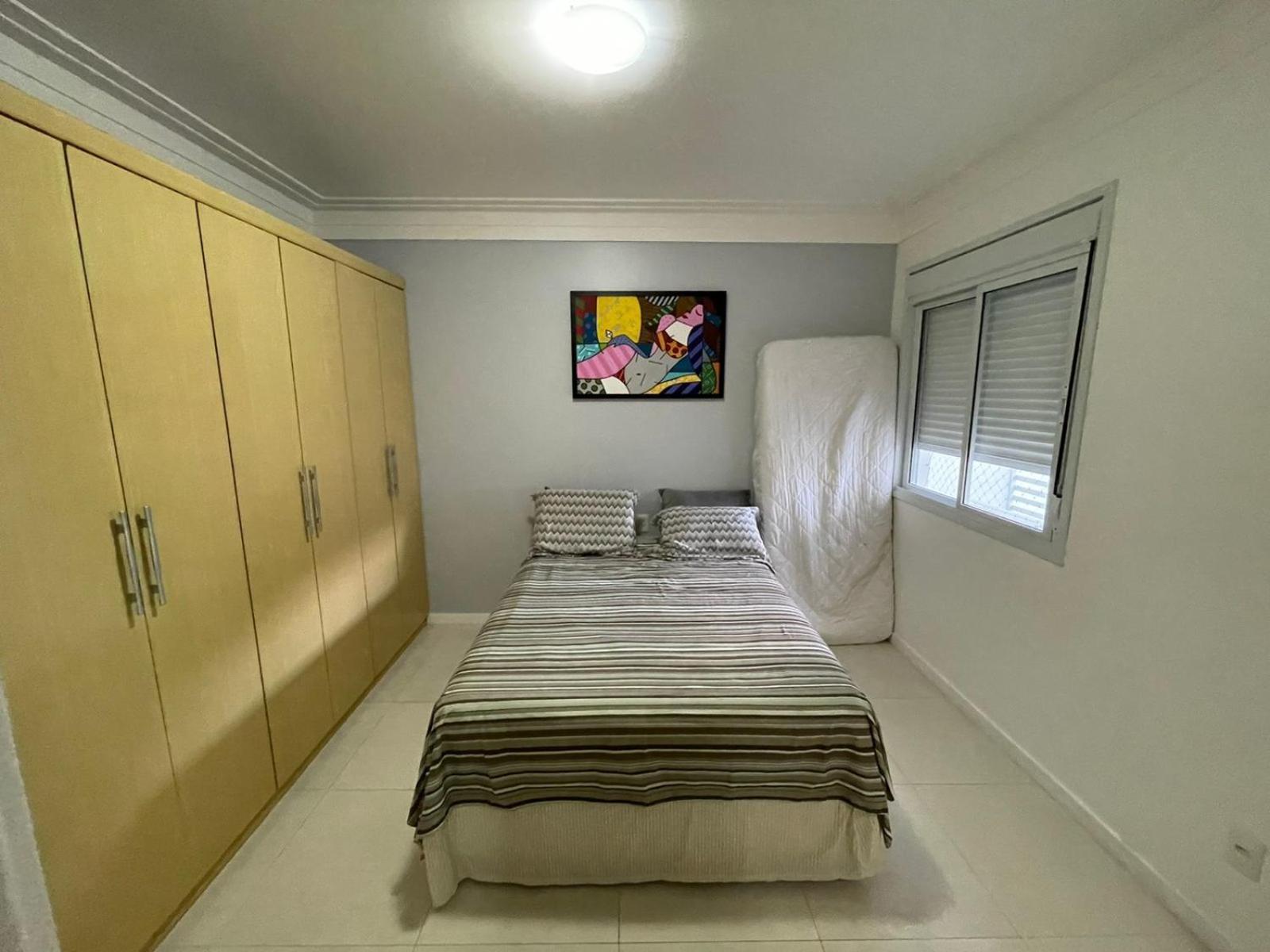 Cód 61 - Excelente apartamento com 2 suítes