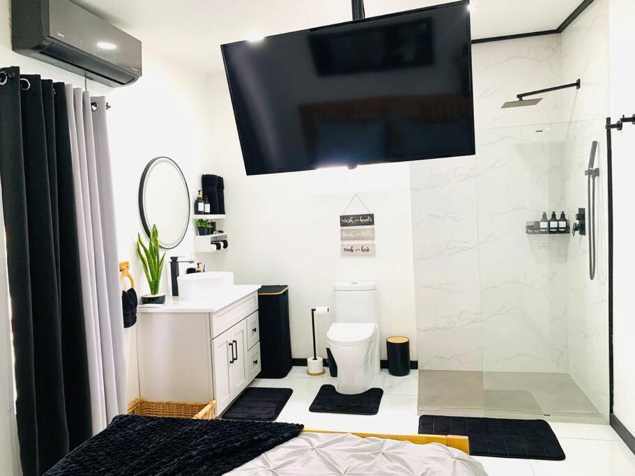 Amour Condo