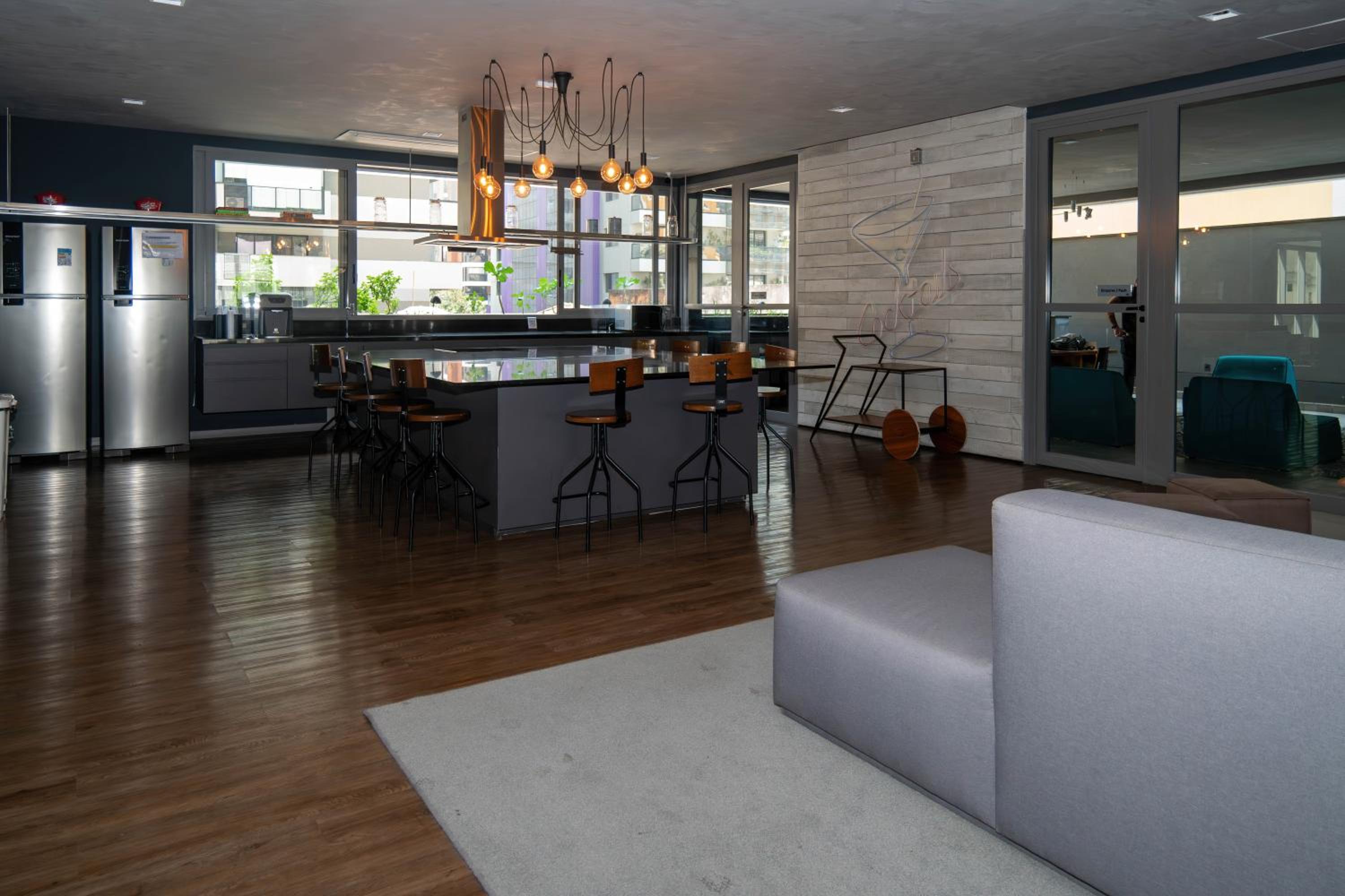 Flat moderno na Oscar Freire!