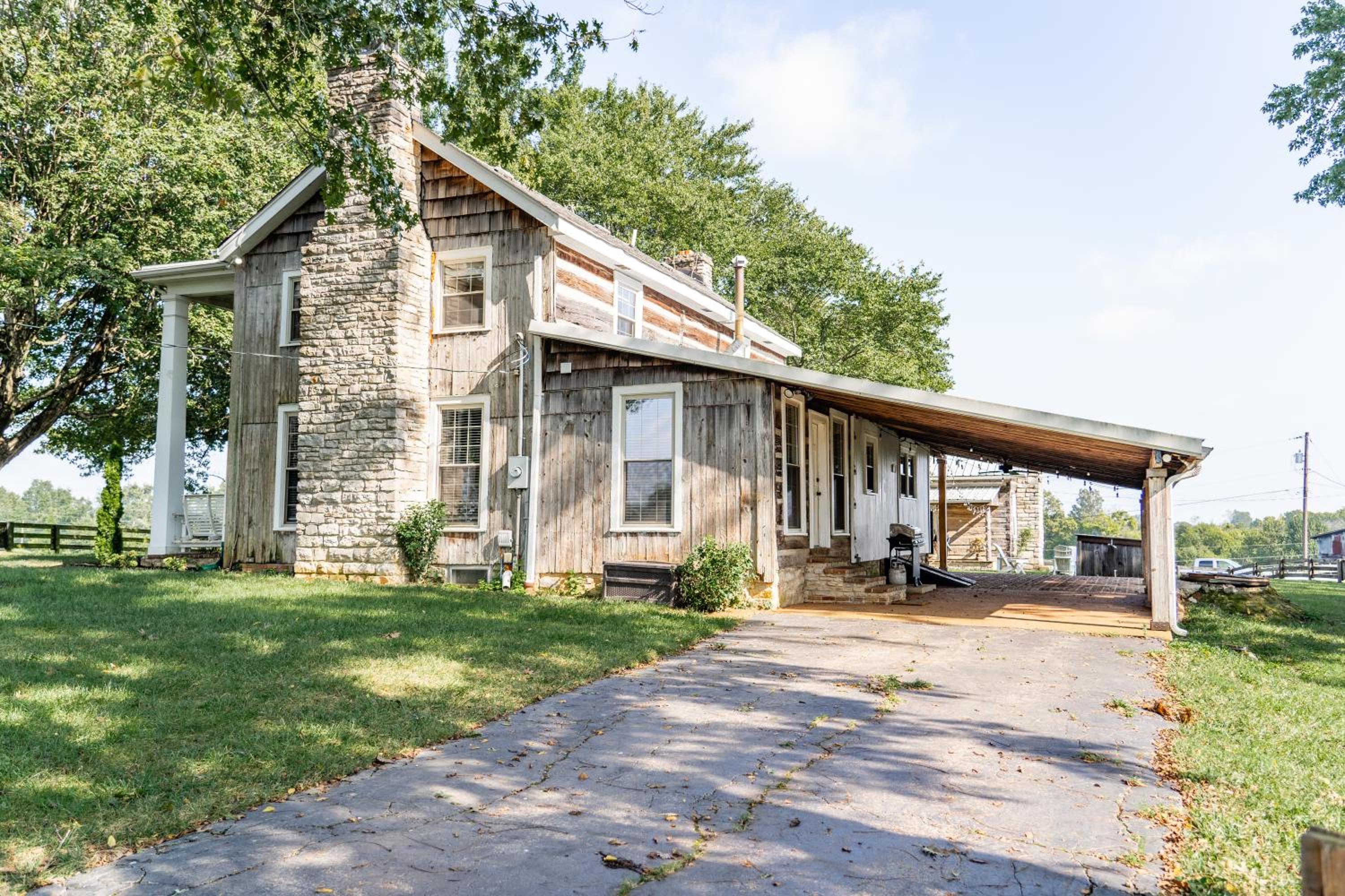 Muletown Manor