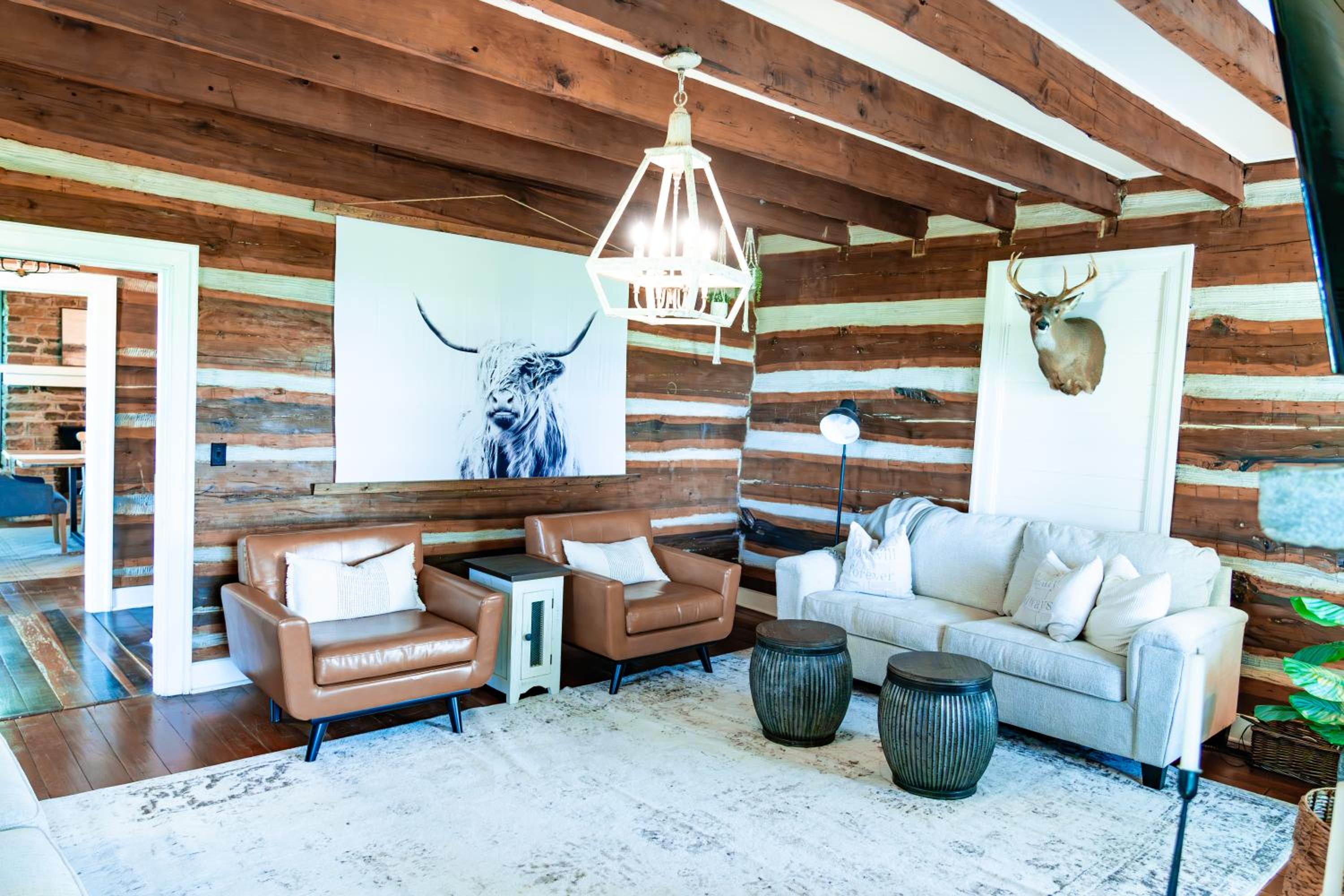 Muletown Manor
