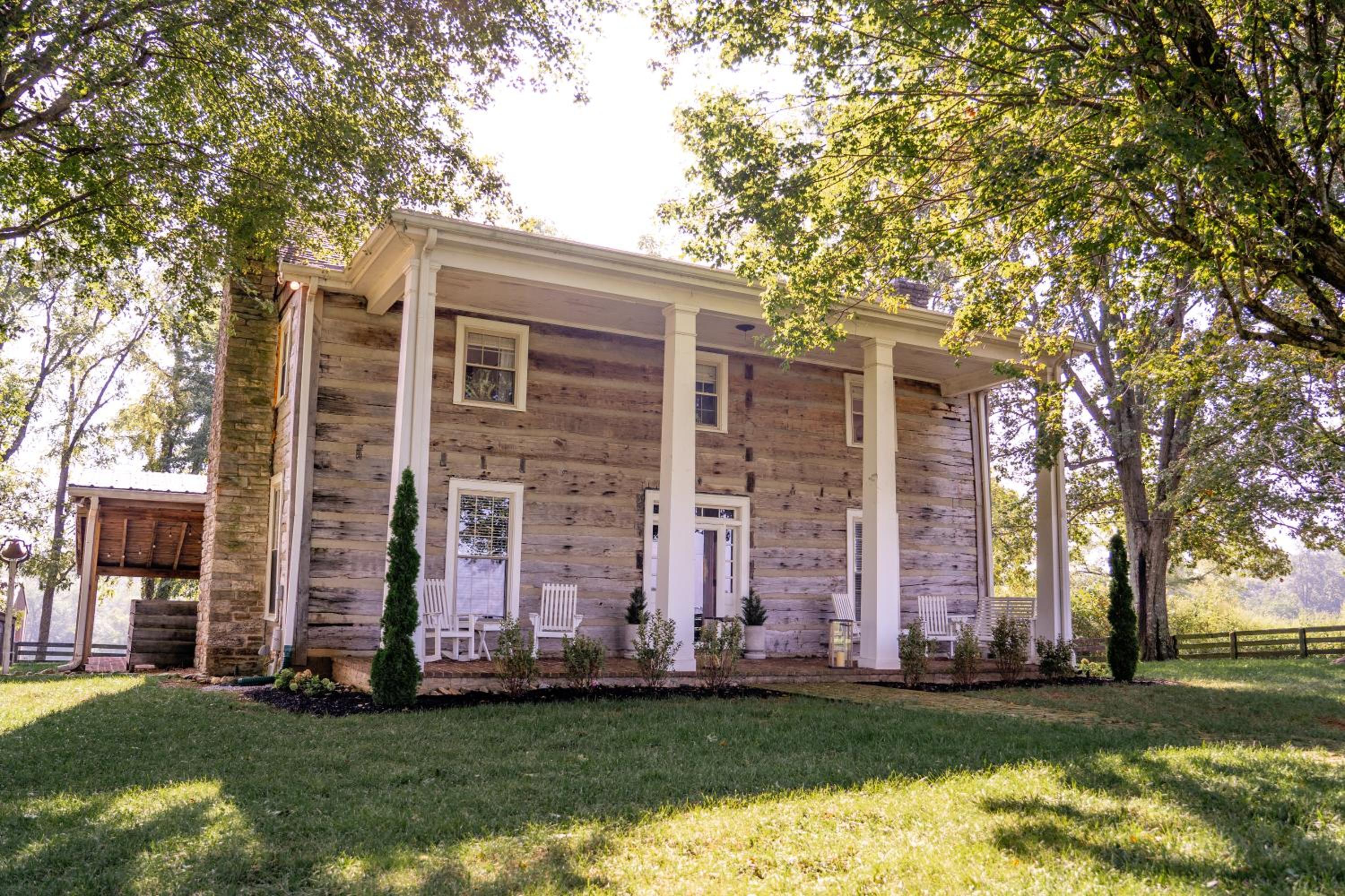 Muletown Manor