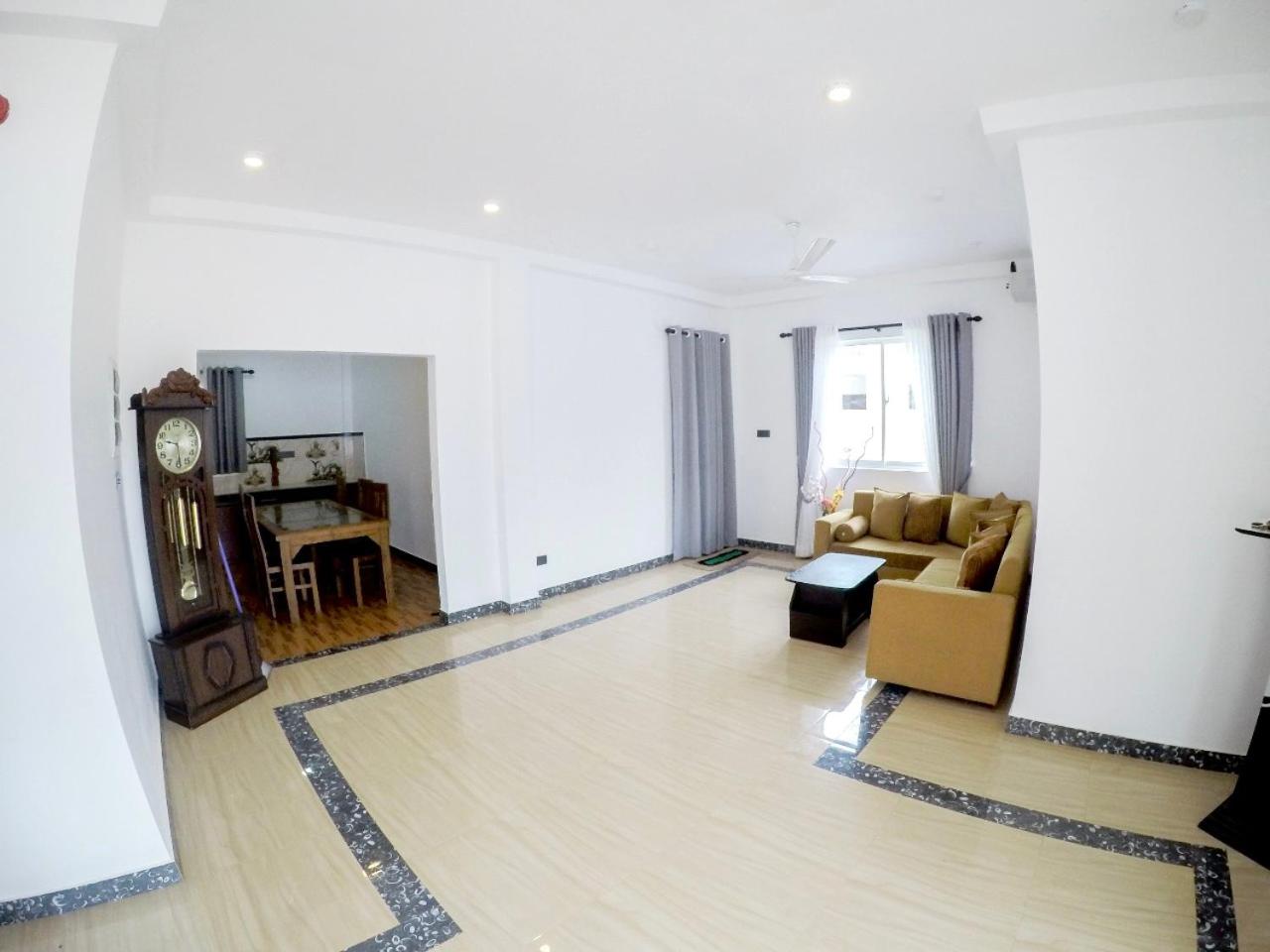 Sambo White House Hikkaduwa - 5BD Entire Villa