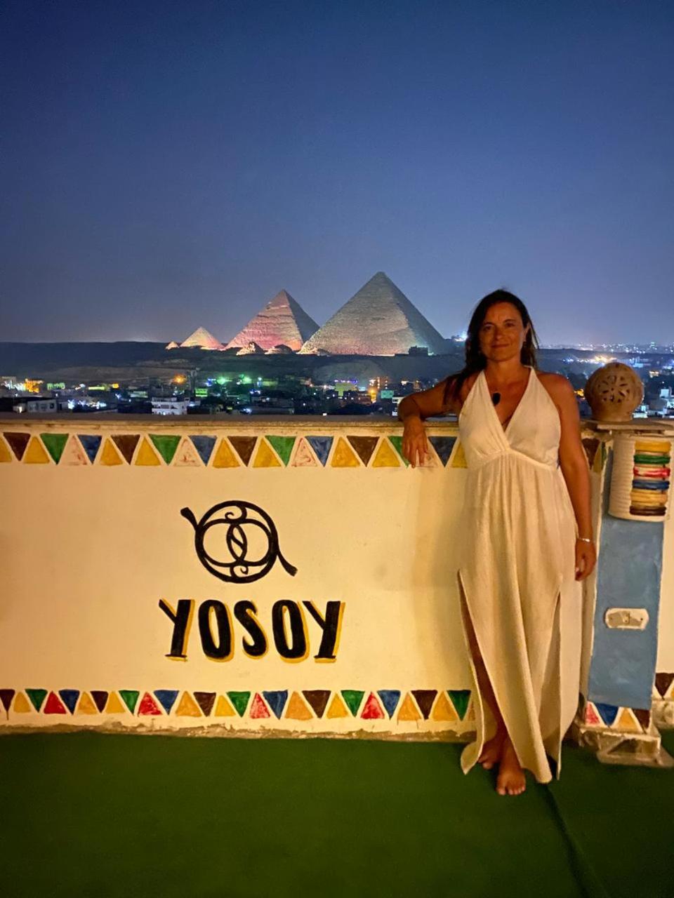 Oscar pyramids view