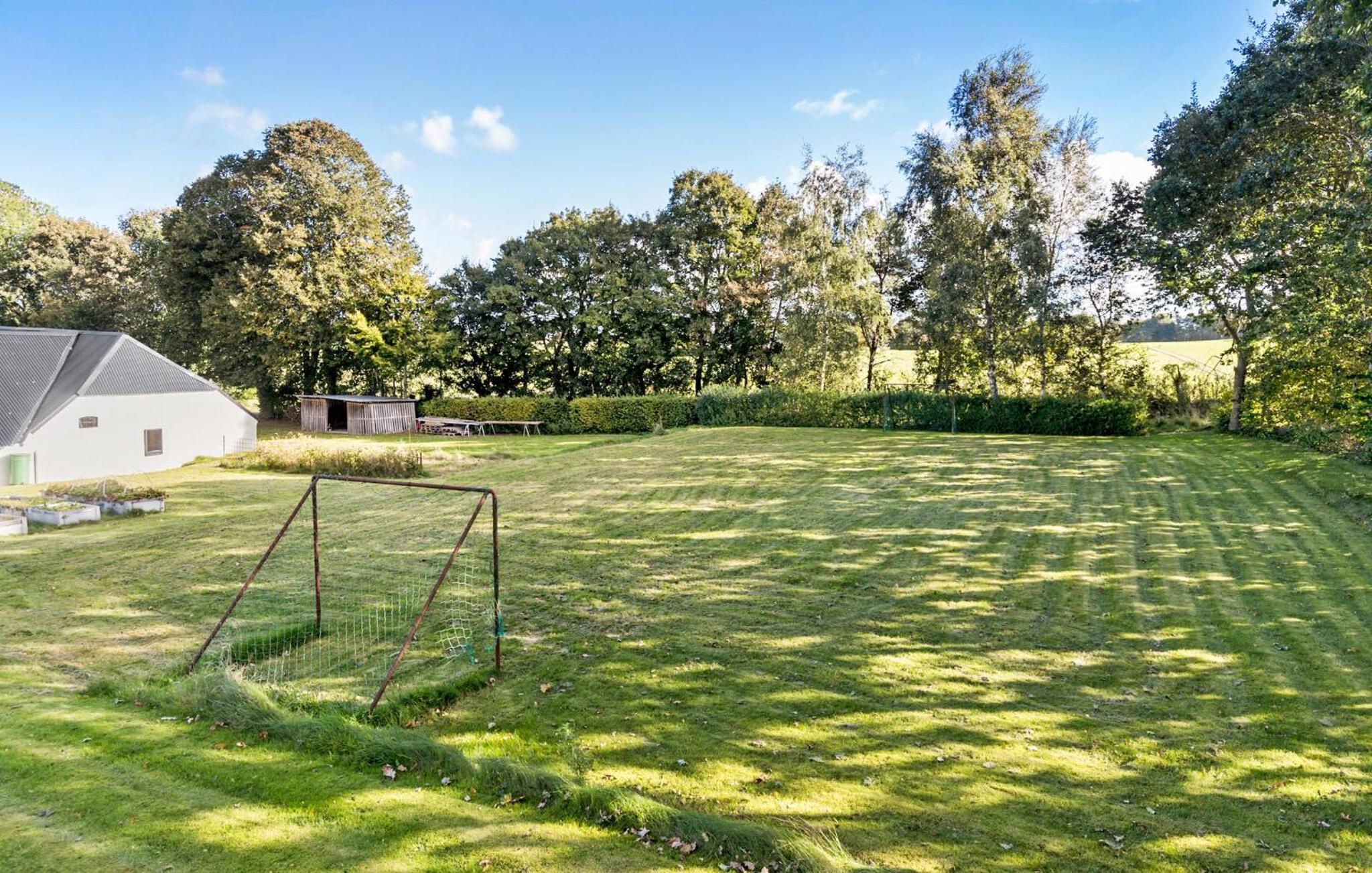 Beautiful Home In Grenaa With Wifi