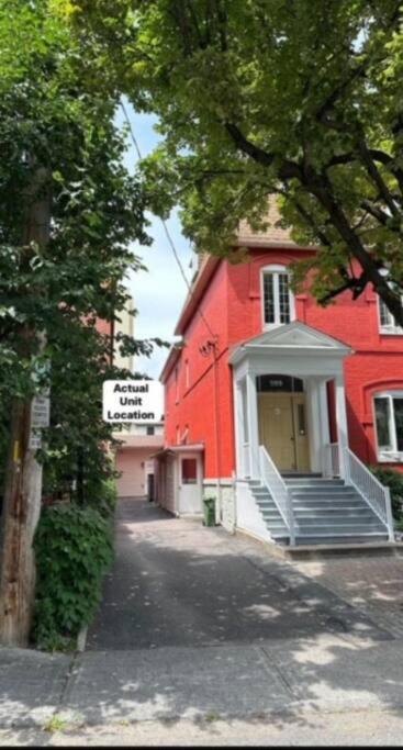 New, Private Stay Downtown Ottawa - minimum 30 day stay