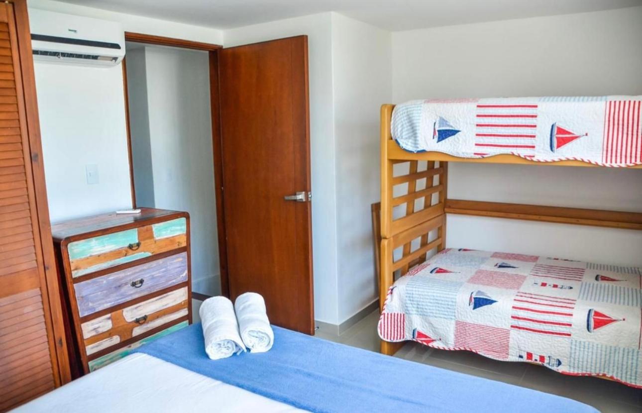 1 Cuadra De la playa Apartamentos Villa del Mar by Top