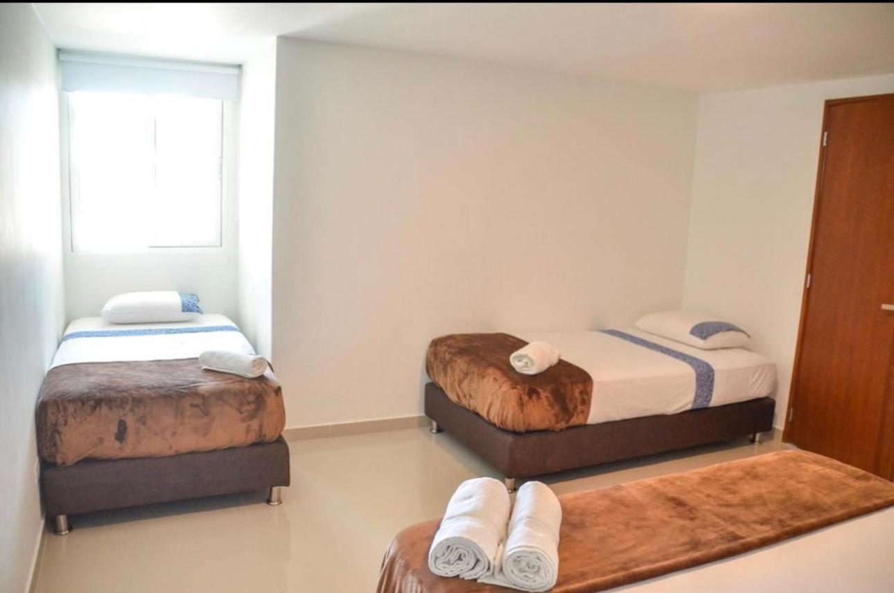 1 Cuadra De la playa Apartamentos Villa del Mar by Top