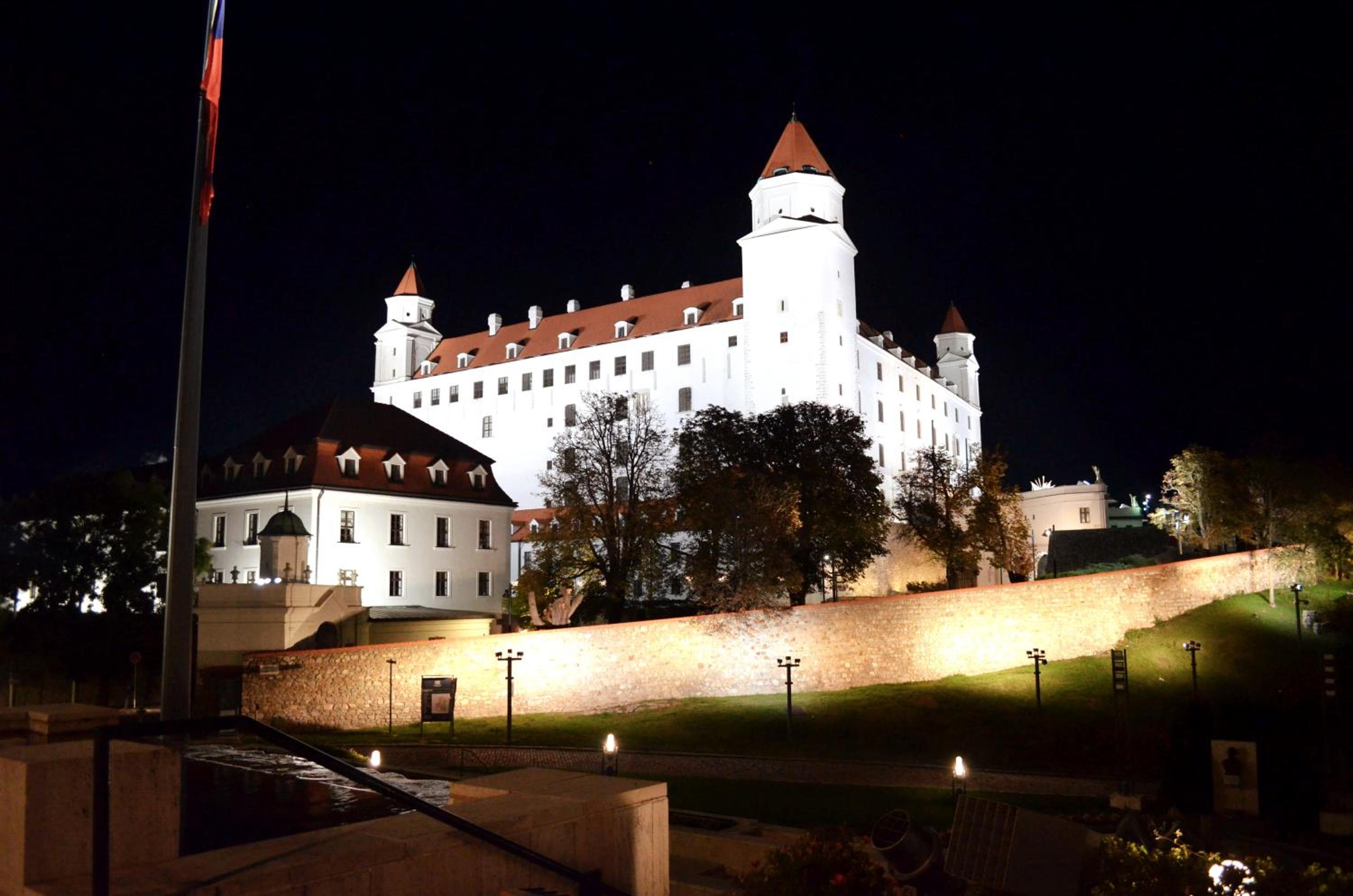 Castle Cozy Apartment