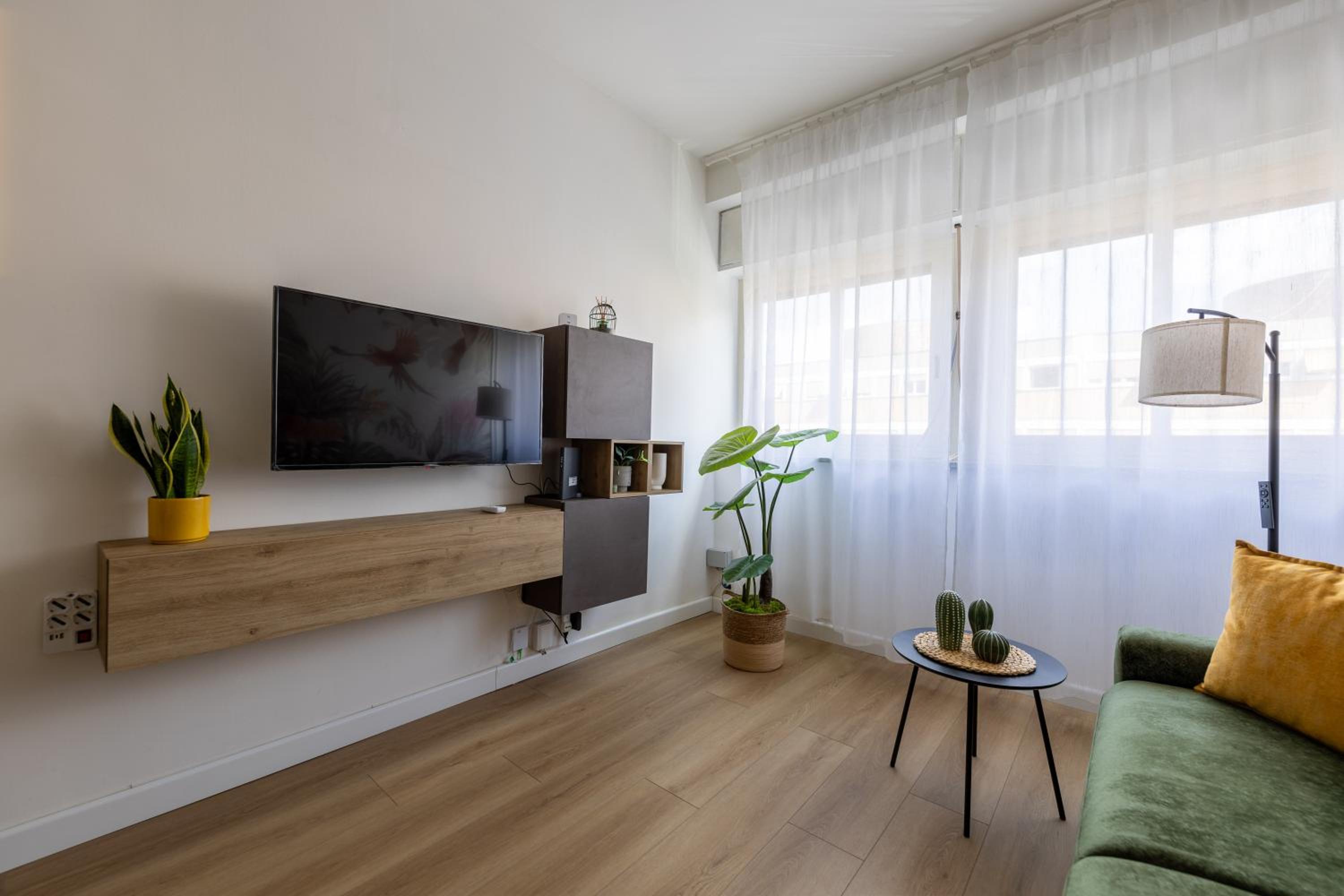 Dylan Apartment