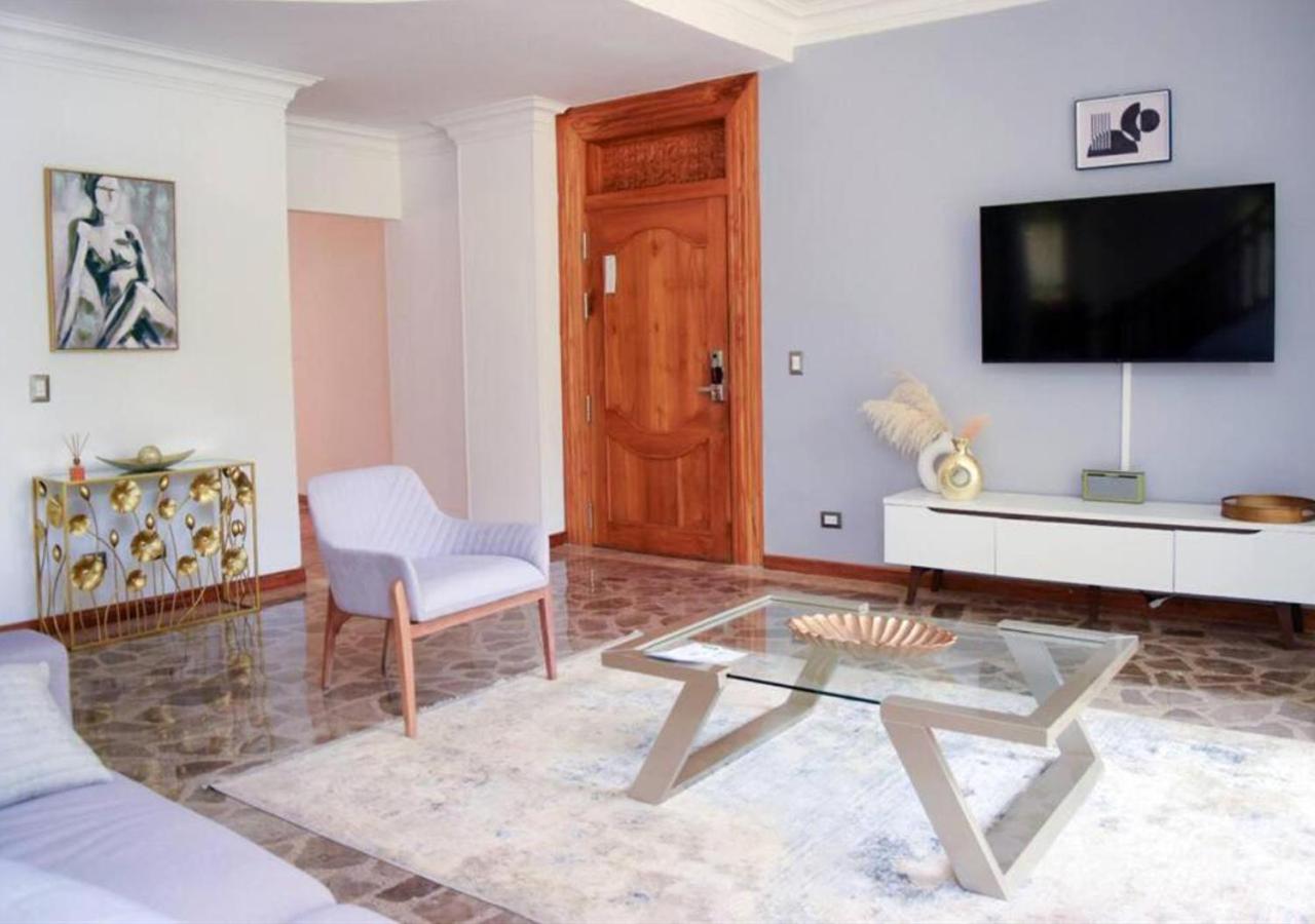 Amazing 3 Bedroom Apartment in El Poblado