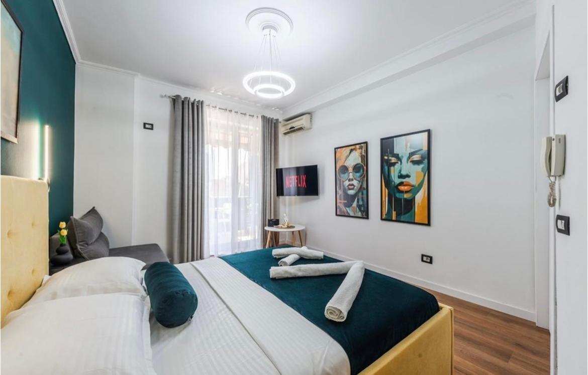 Zoe Apartment at City Center