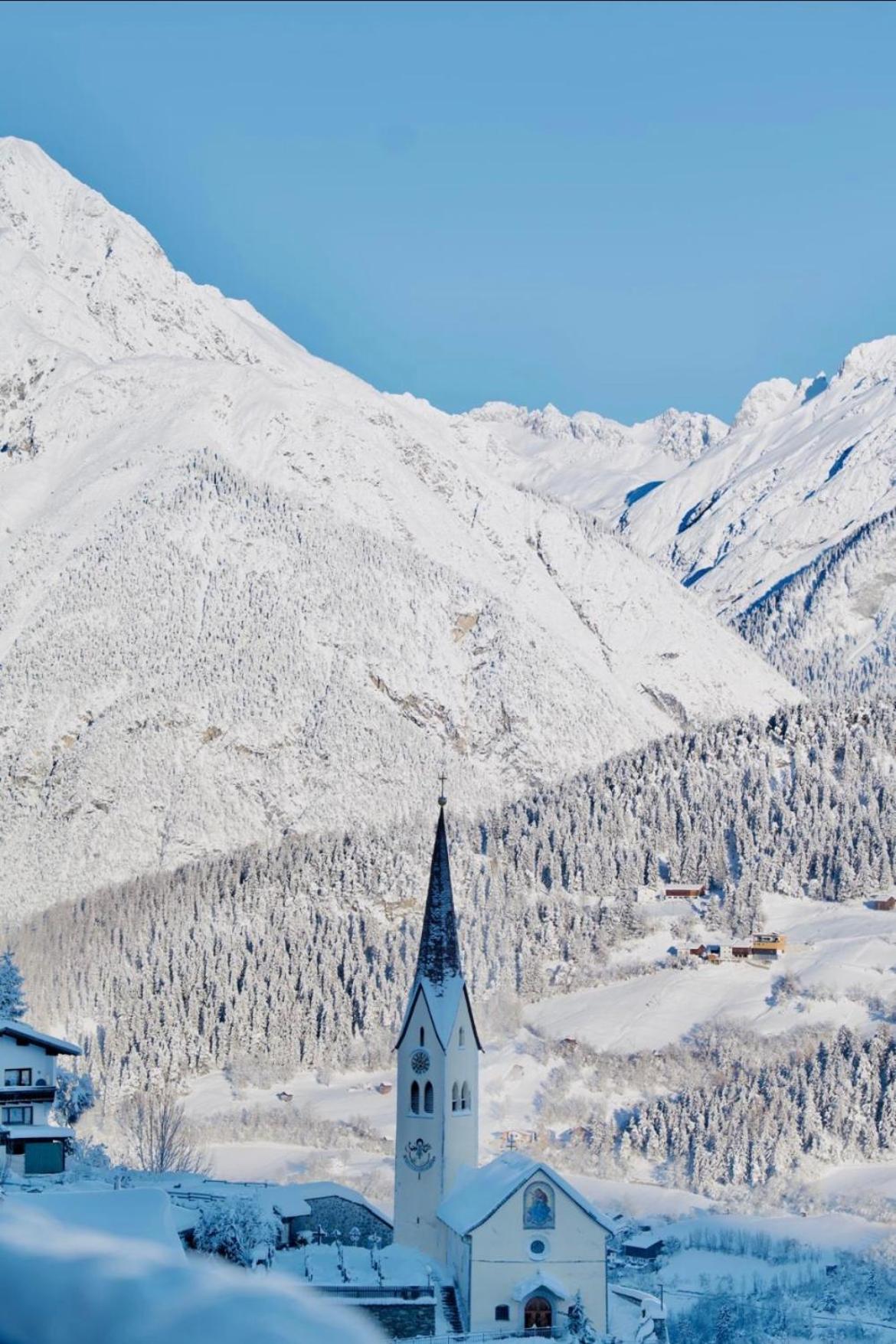 Apart Alpine Retreat 2