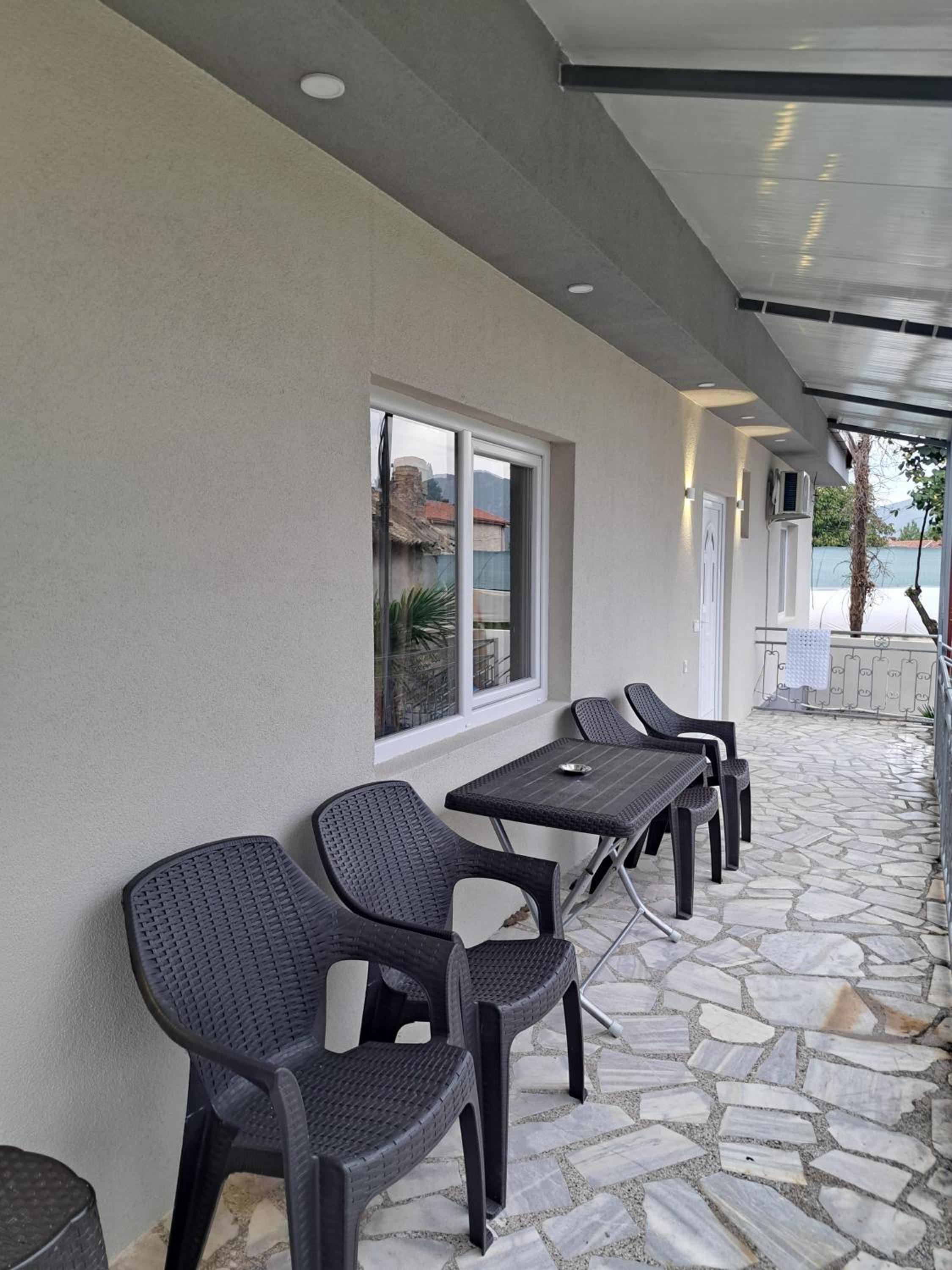 Apartments&studio Villa Antigona view 2