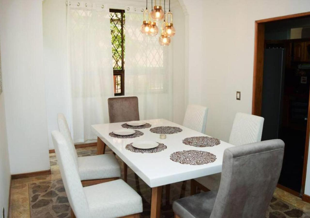 Amazing 3 Bedroom Apartment in El Poblado