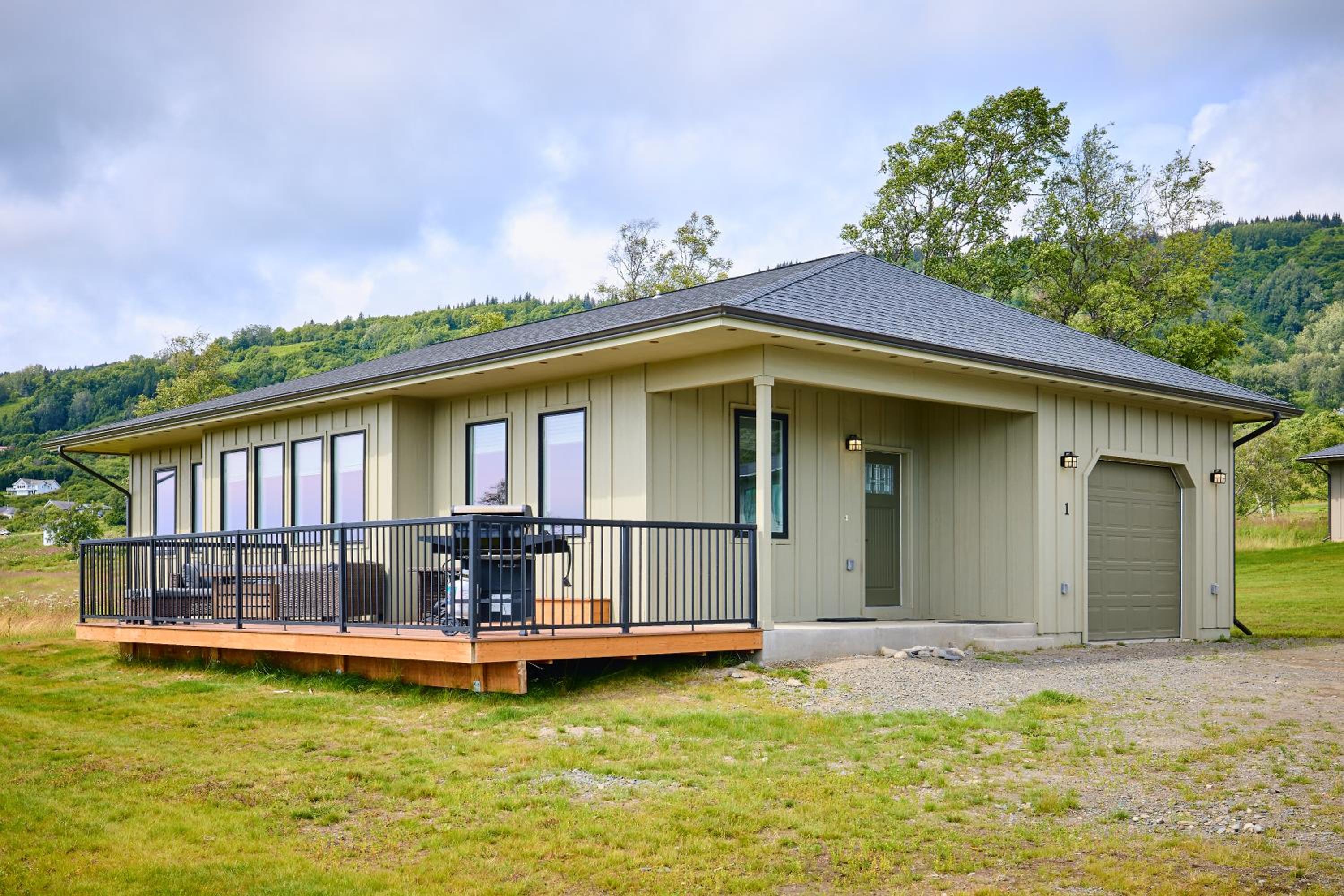 Homer Vacations - Halibut Hideaway at Kachemak Bay Kabins - Property Image 24