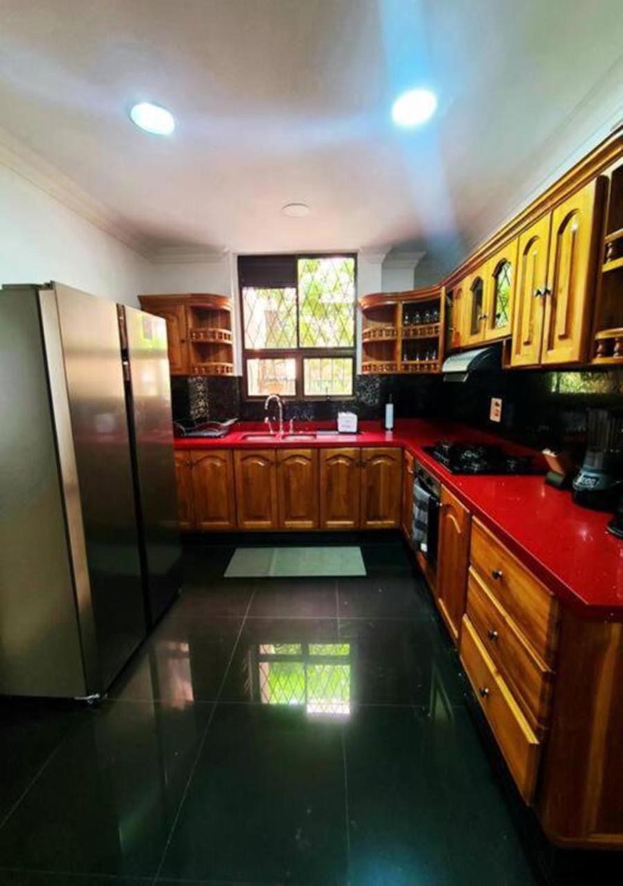 Amazing 3 Bedroom Apartment in El Poblado