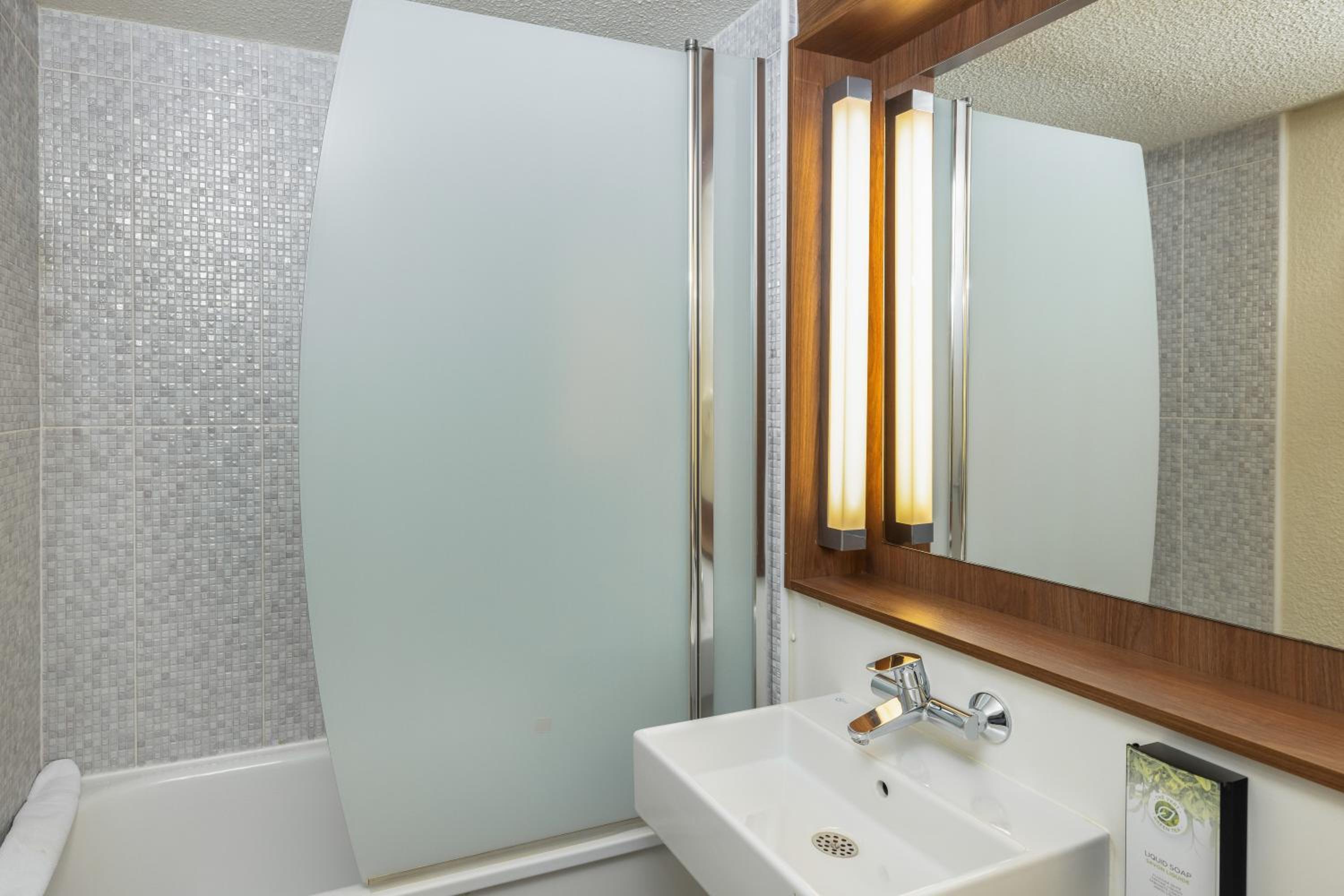 Cergy Vacations - Campanile Cergy Saint-Christophe - Property Image 10