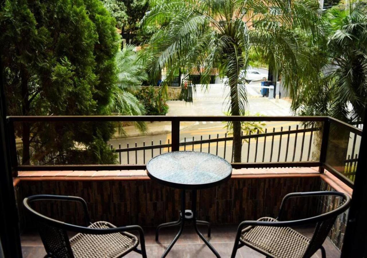 Amazing 3 Bedroom Apartment in El Poblado