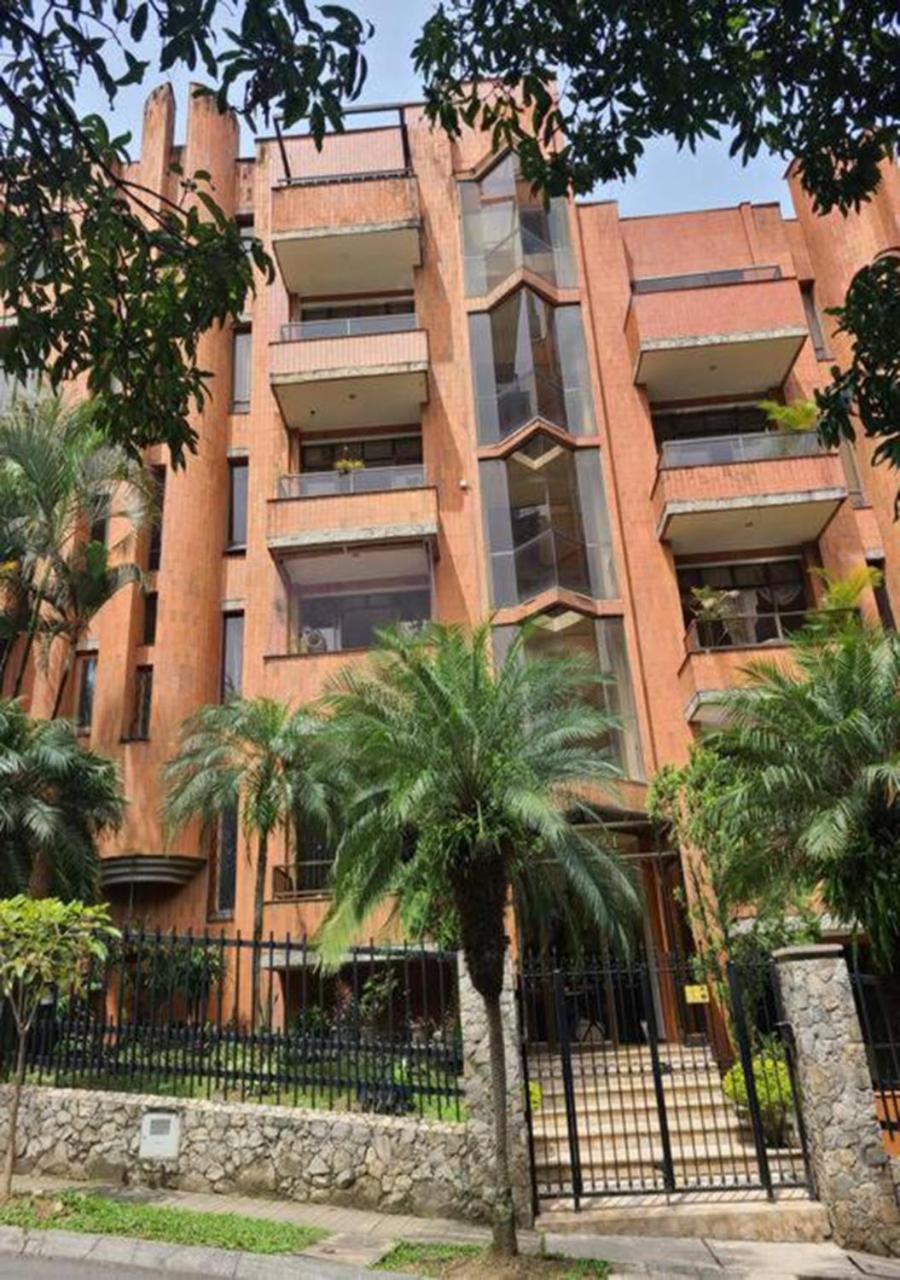 Amazing 3 Bedroom Apartment in El Poblado