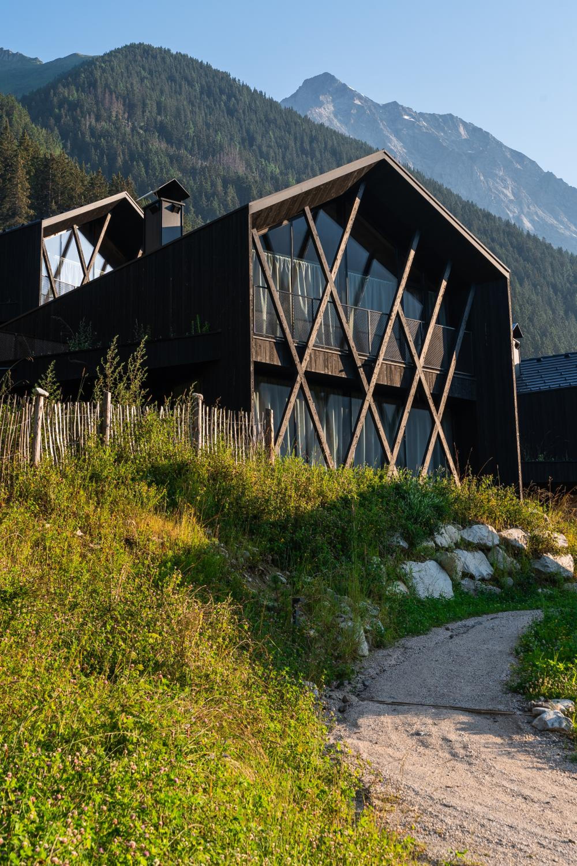 Amus Chalets Dolomites - Luxury Chalets South Tyrol