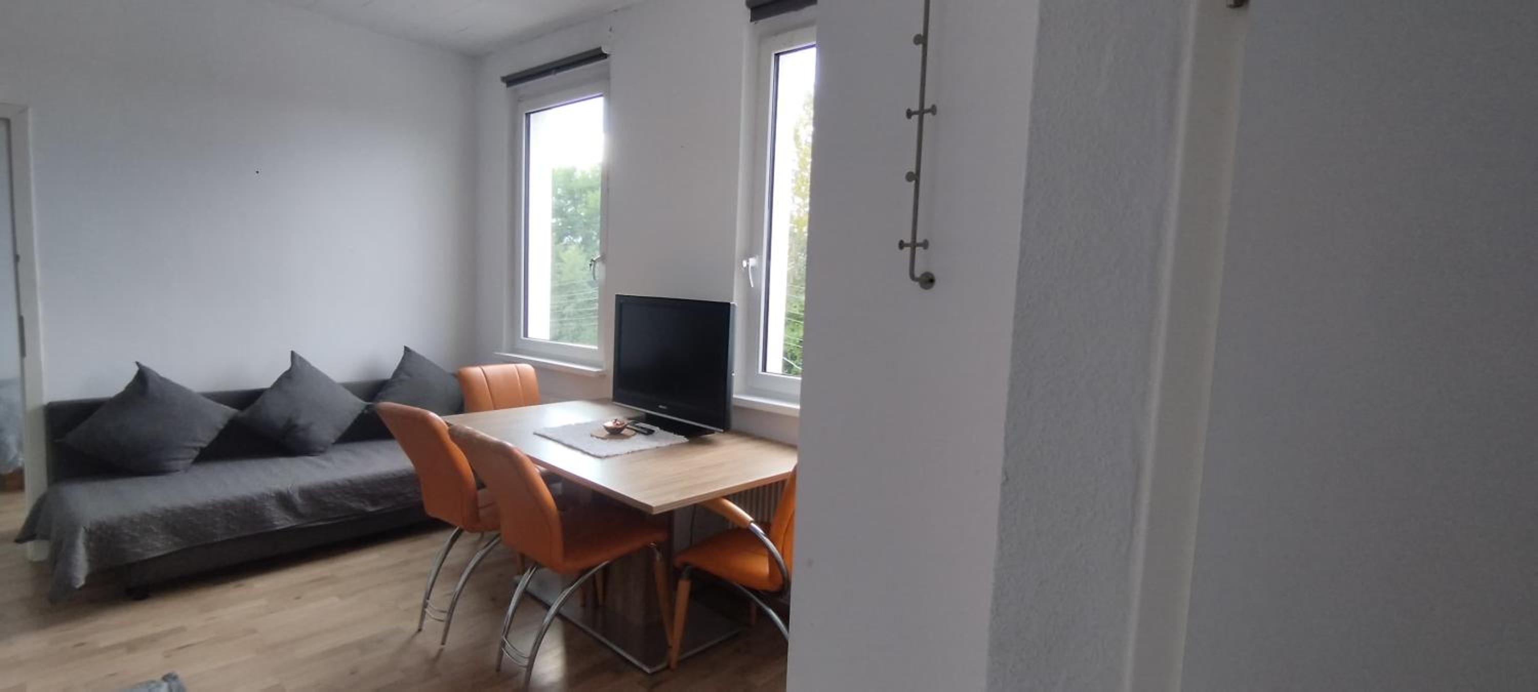 Daily Weekly Monthly Apartment