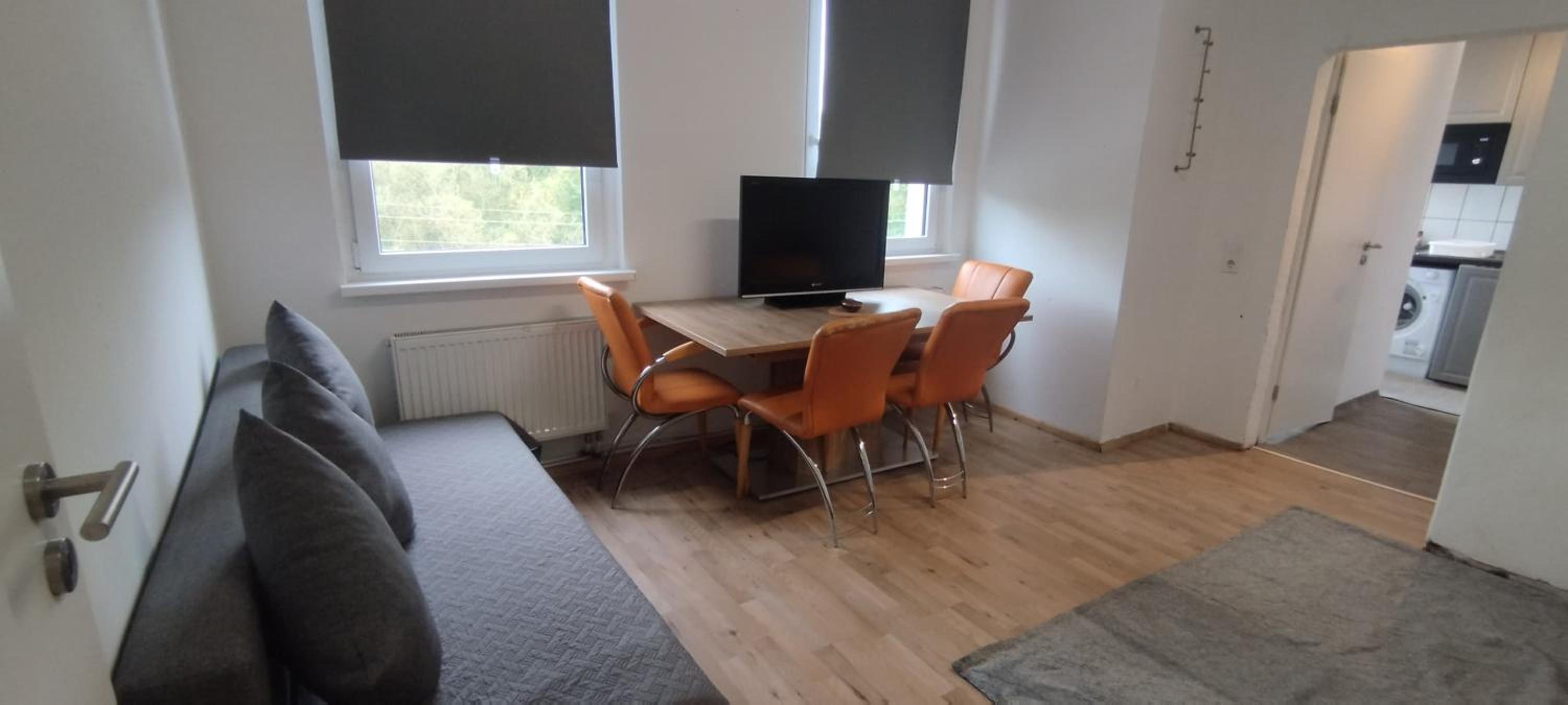 Daily Weekly Monthly Apartment