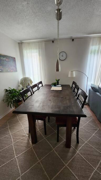 Charming 3 Bedroom House by Gatineau Park Home away from Home