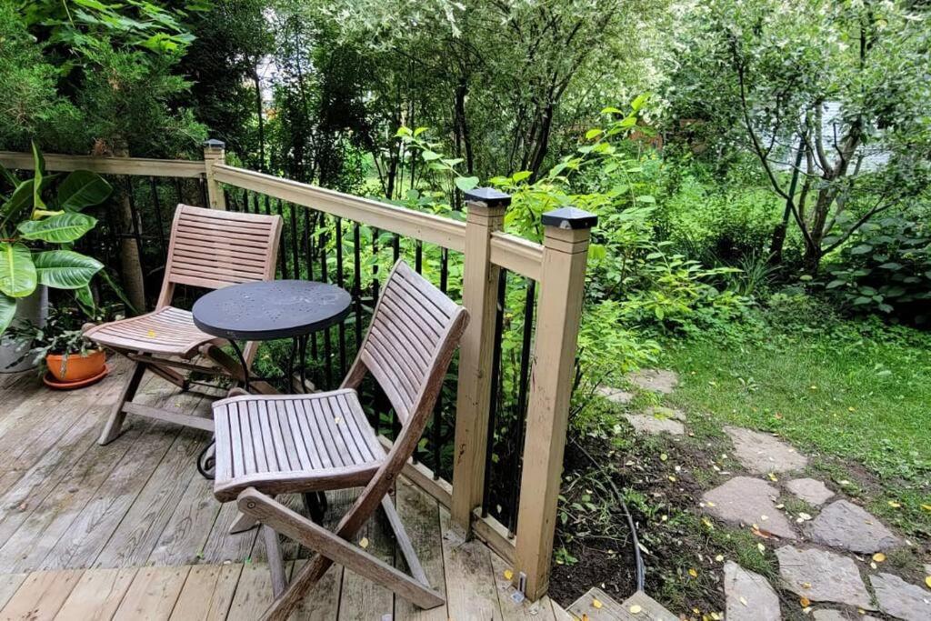 Charming 3 Bedroom House by Gatineau Park Home away from Home