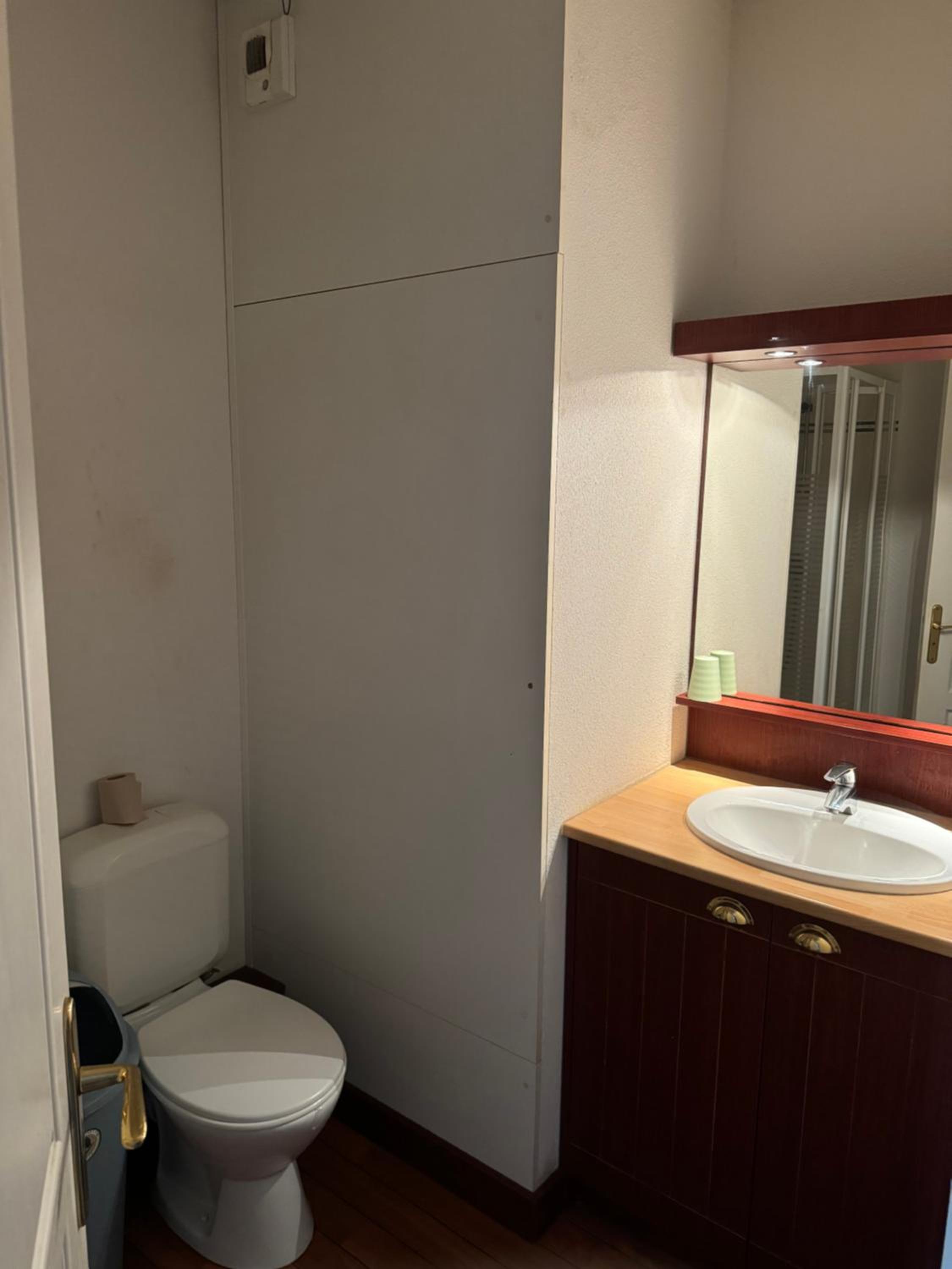 Cozy 1 bedroom apartment view 4