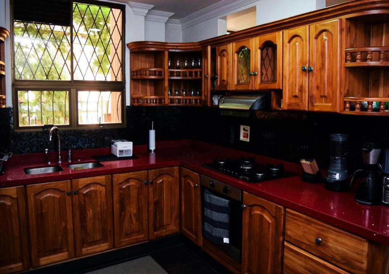 Amazing 3 Bedroom Apartment in El Poblado