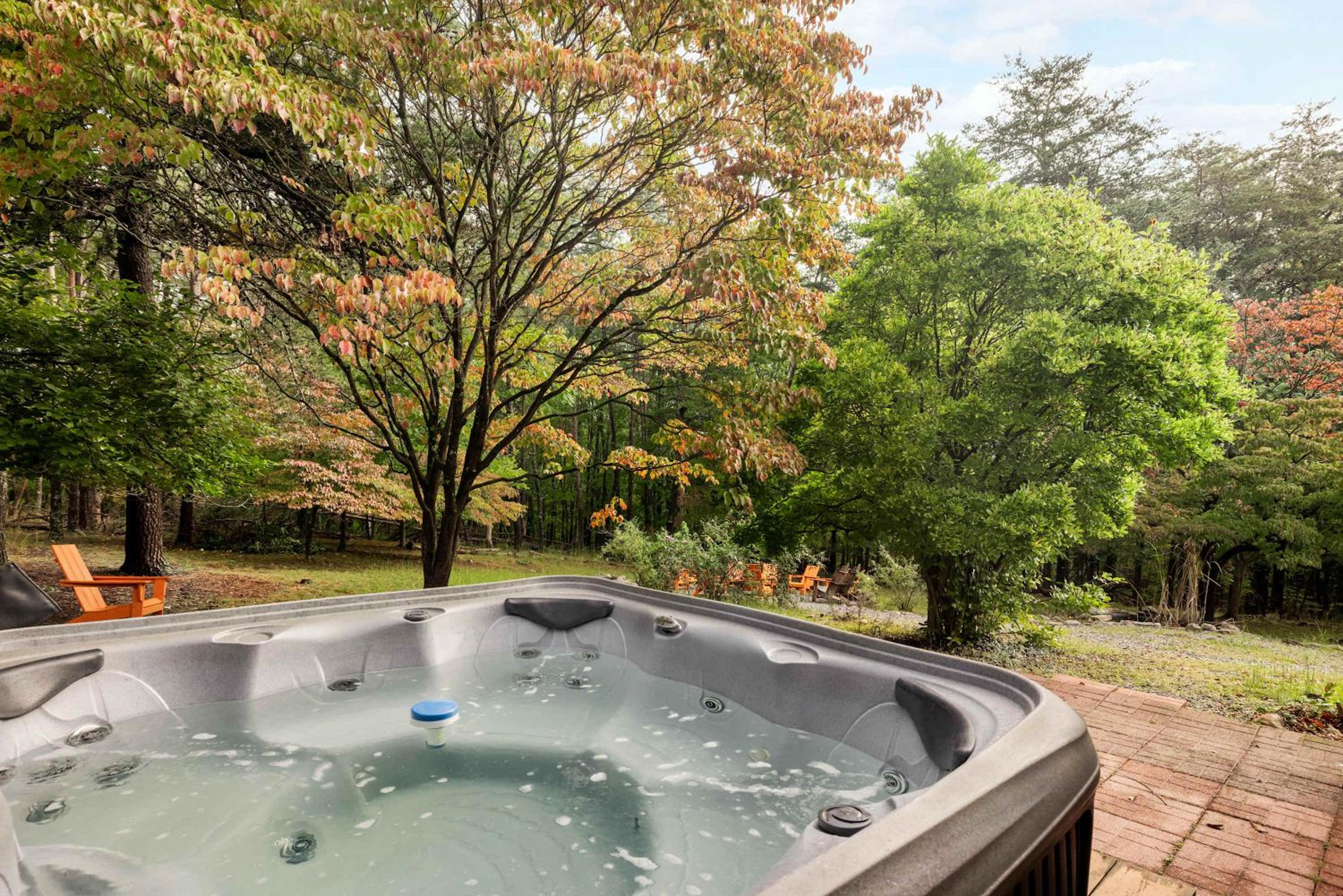 Chalet cabin w hot tub & fire pit view 4