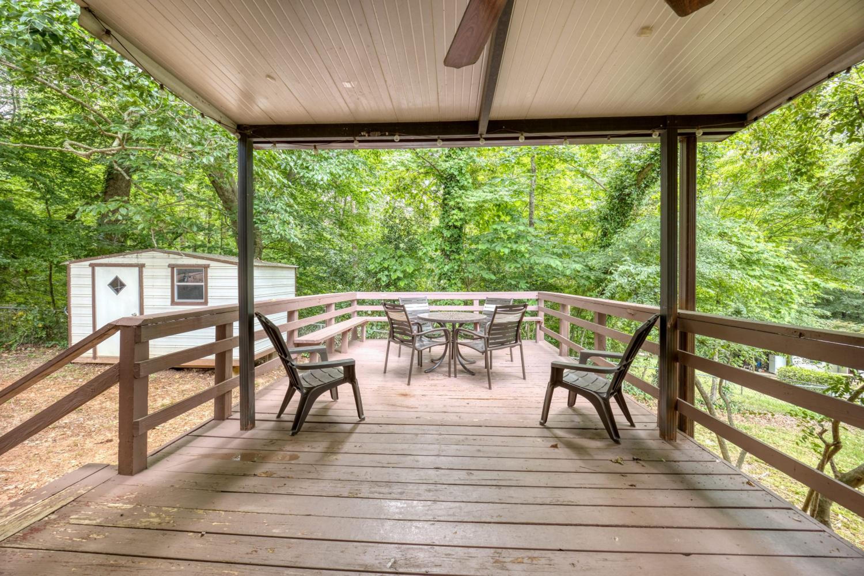 Columbus Vacations - Columbus Cabin Wooded Retreat W Large Yard - Property Image 54