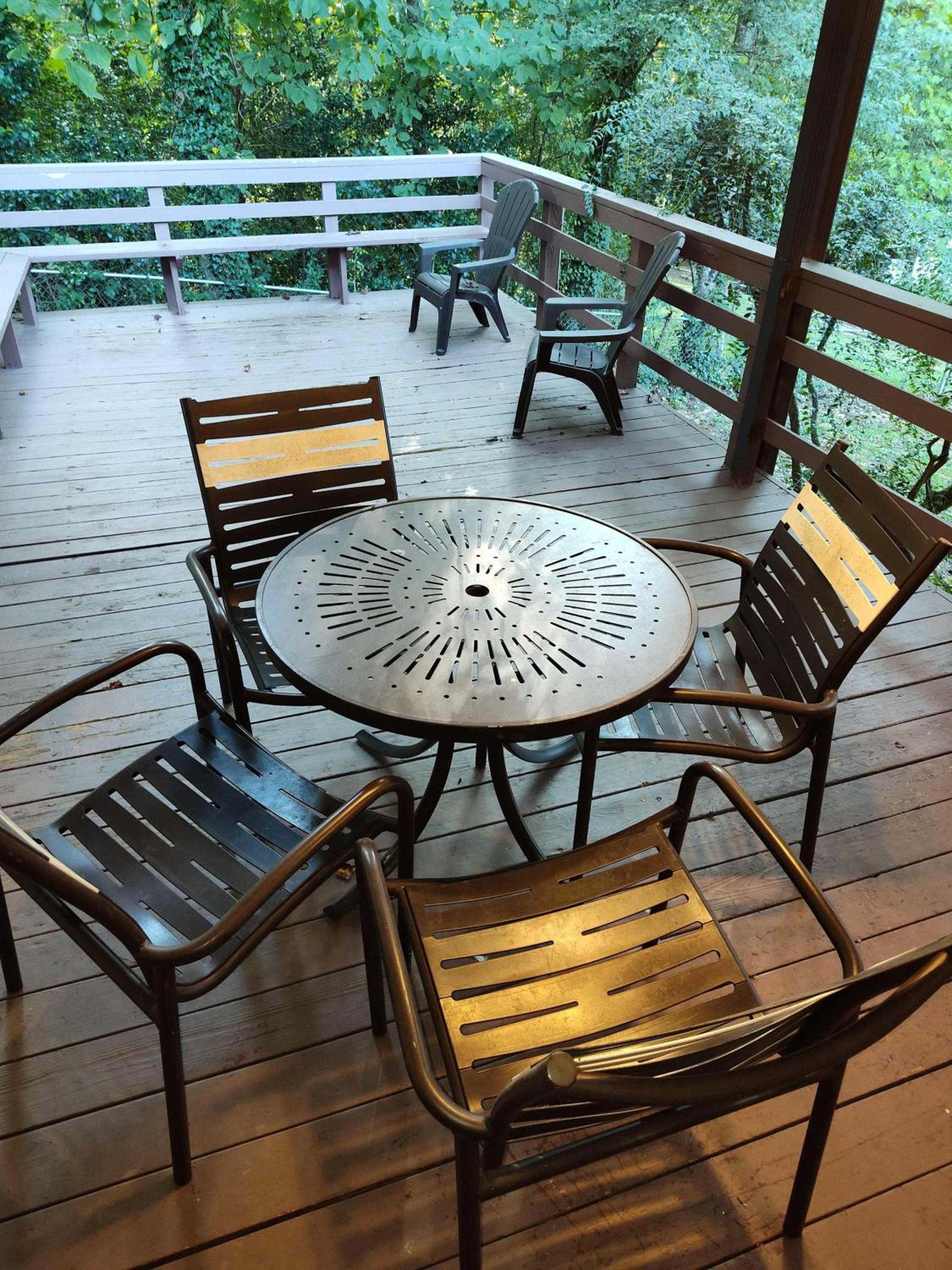 Columbus Vacations - Columbus Cabin Wooded Retreat W Large Yard - Property Image 29