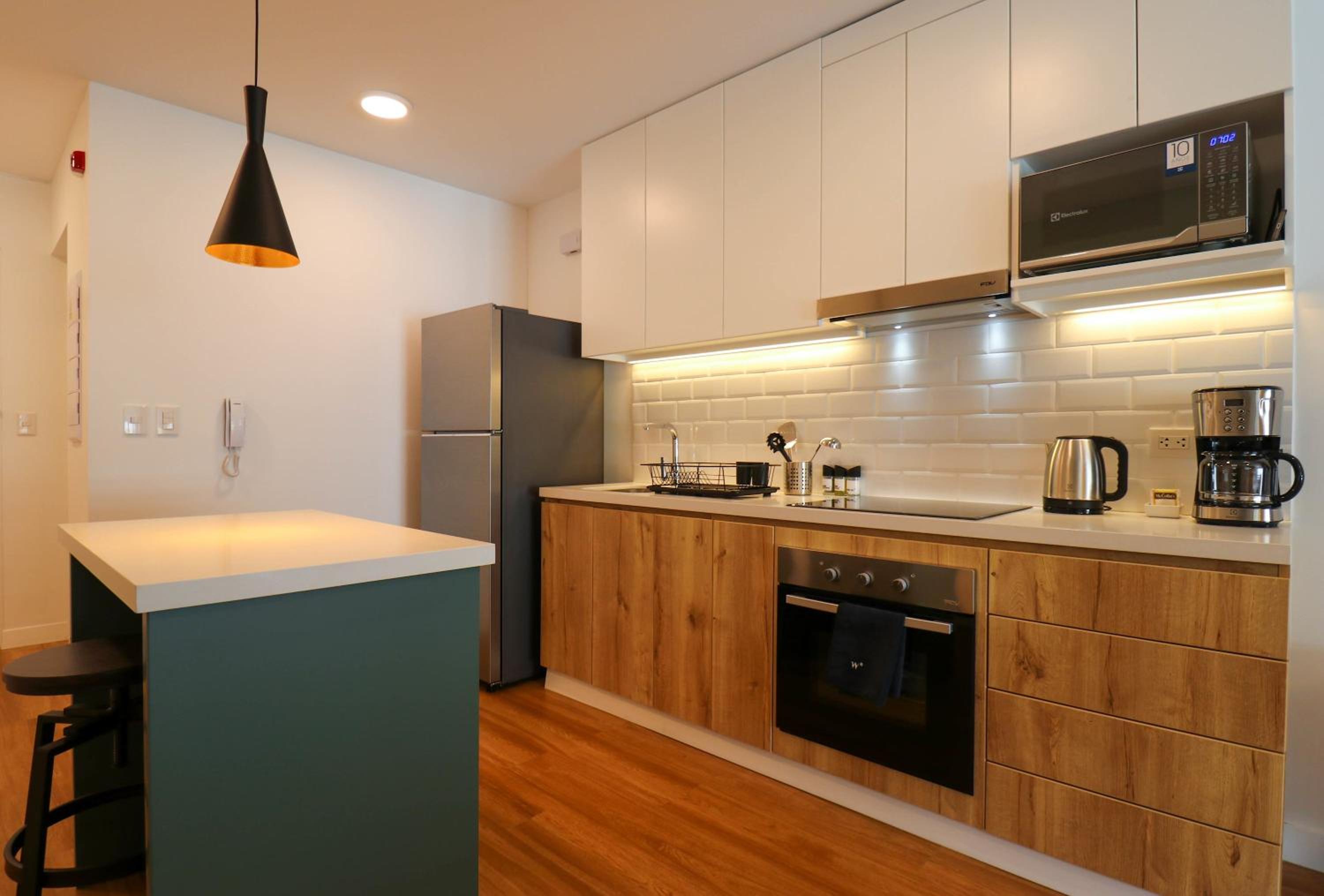 Pendragon Apartments in San Isidro by Wynwood House view 3