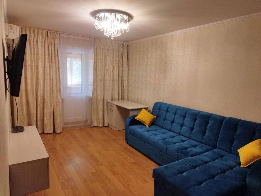 Lovely 2 Bedroom Apartment in Bishkek view 3