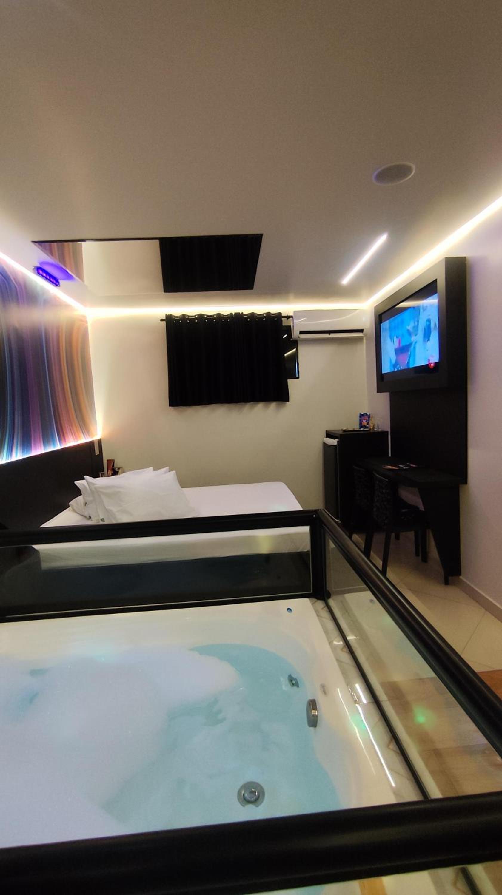 Vem Para o - Motel Marselha 4