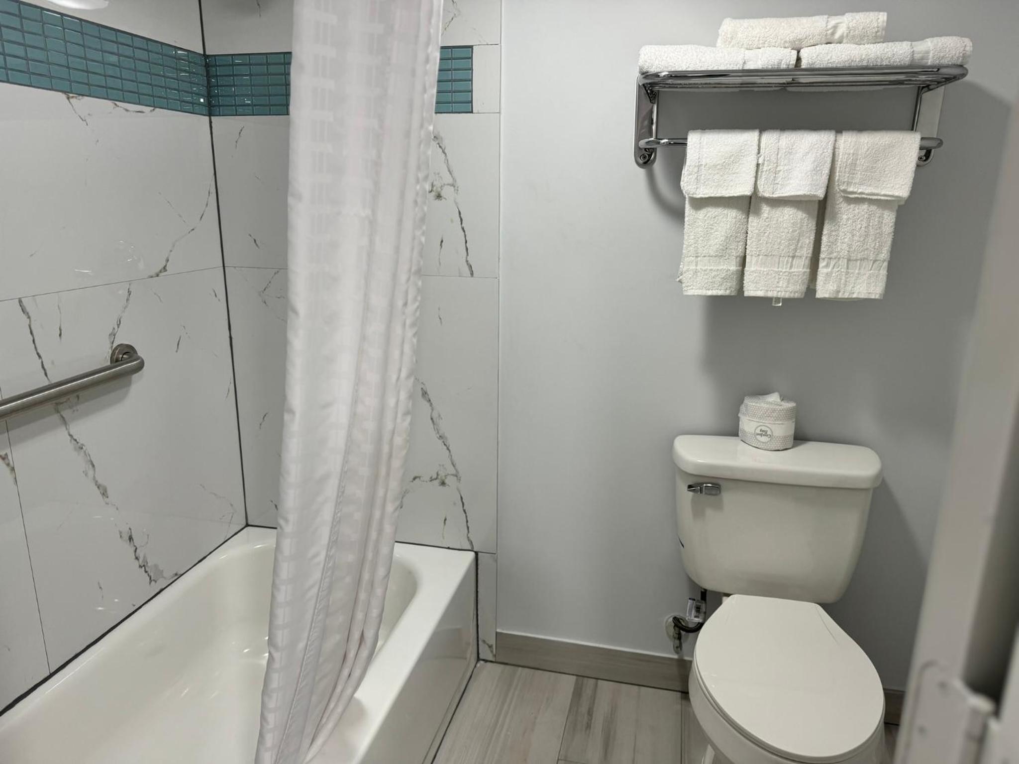 Continental Inn and Suites Nacogdoches TX SFA University Downtown