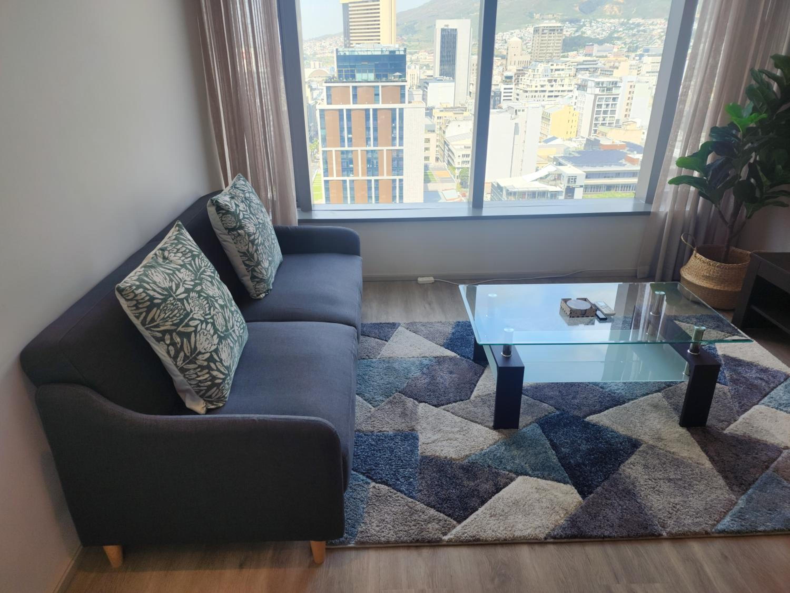 El Roi Coastal & Central Suites with Mountain Views view 3