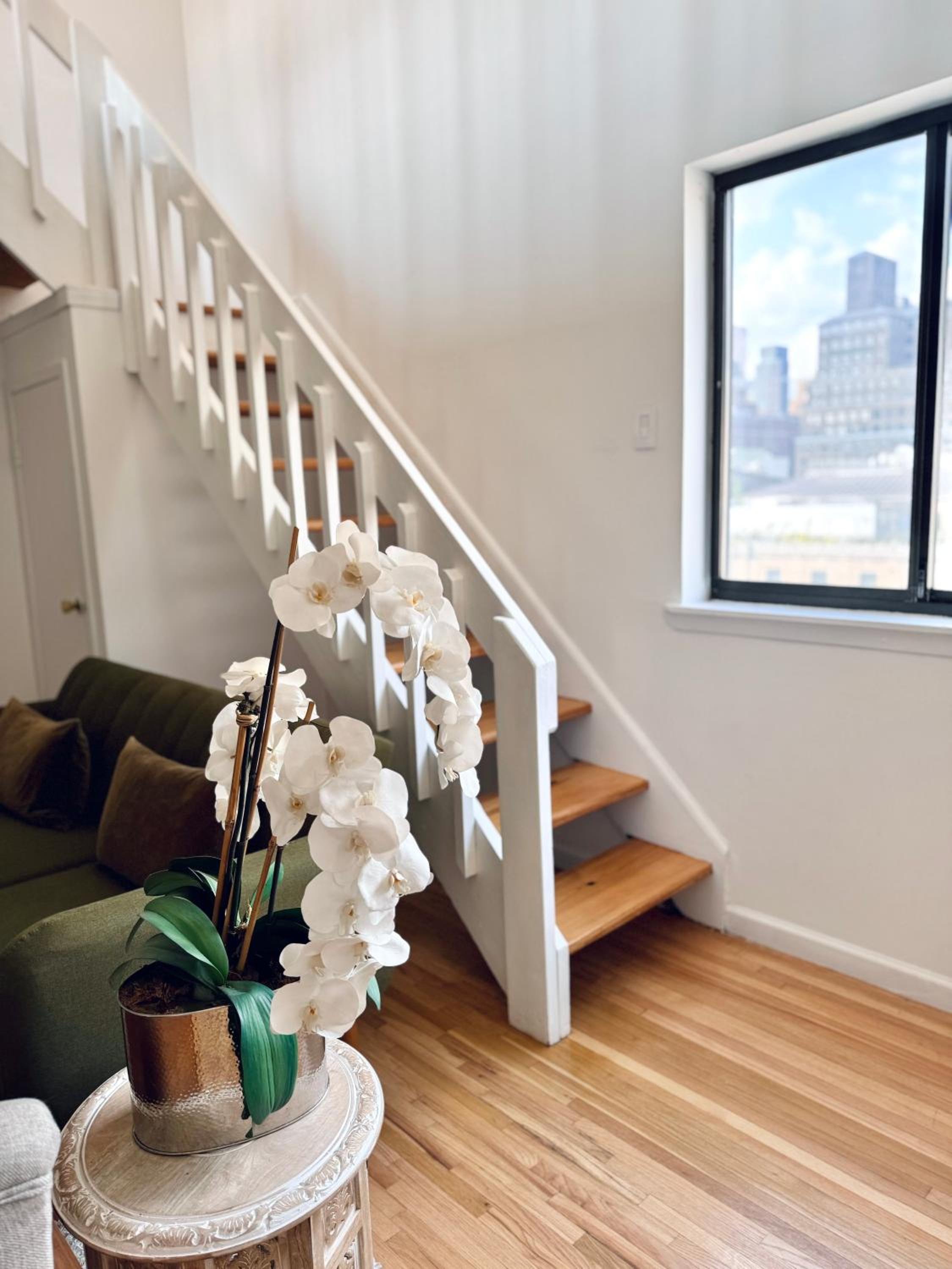 Stylish Duplex Penthouse with large Outdoor Space