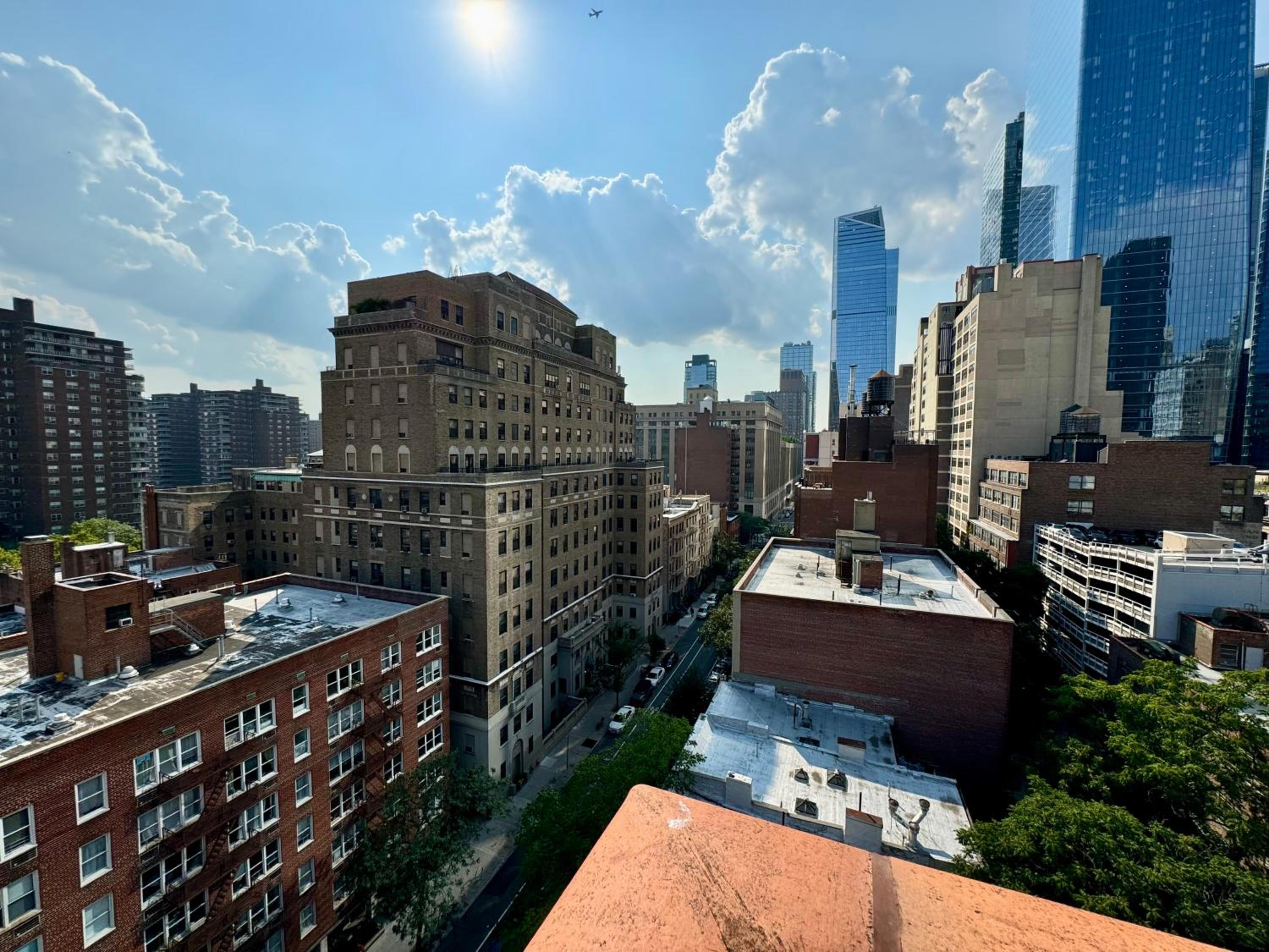 Stylish Duplex Penthouse with large Outdoor Space