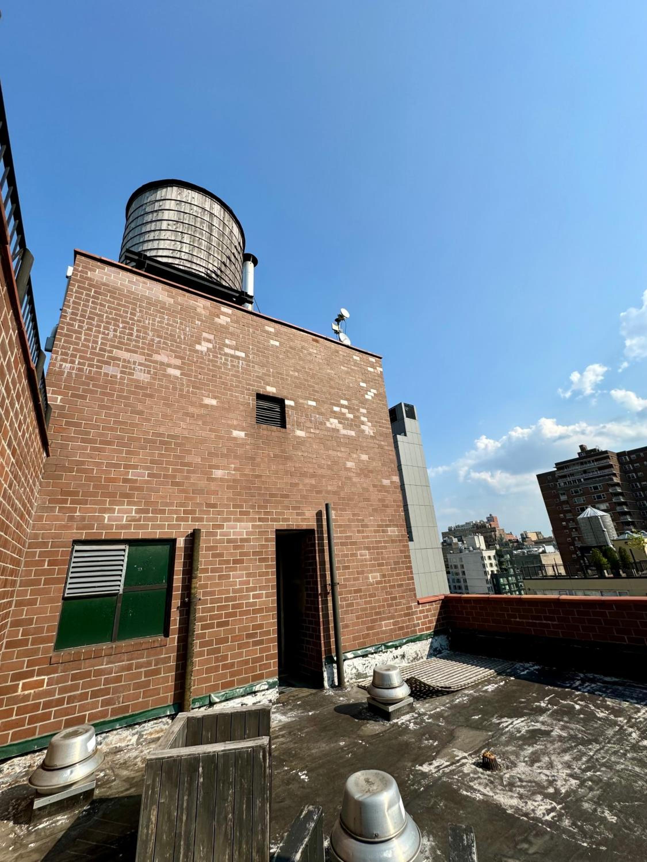 Stylish Duplex Penthouse with large Outdoor Space