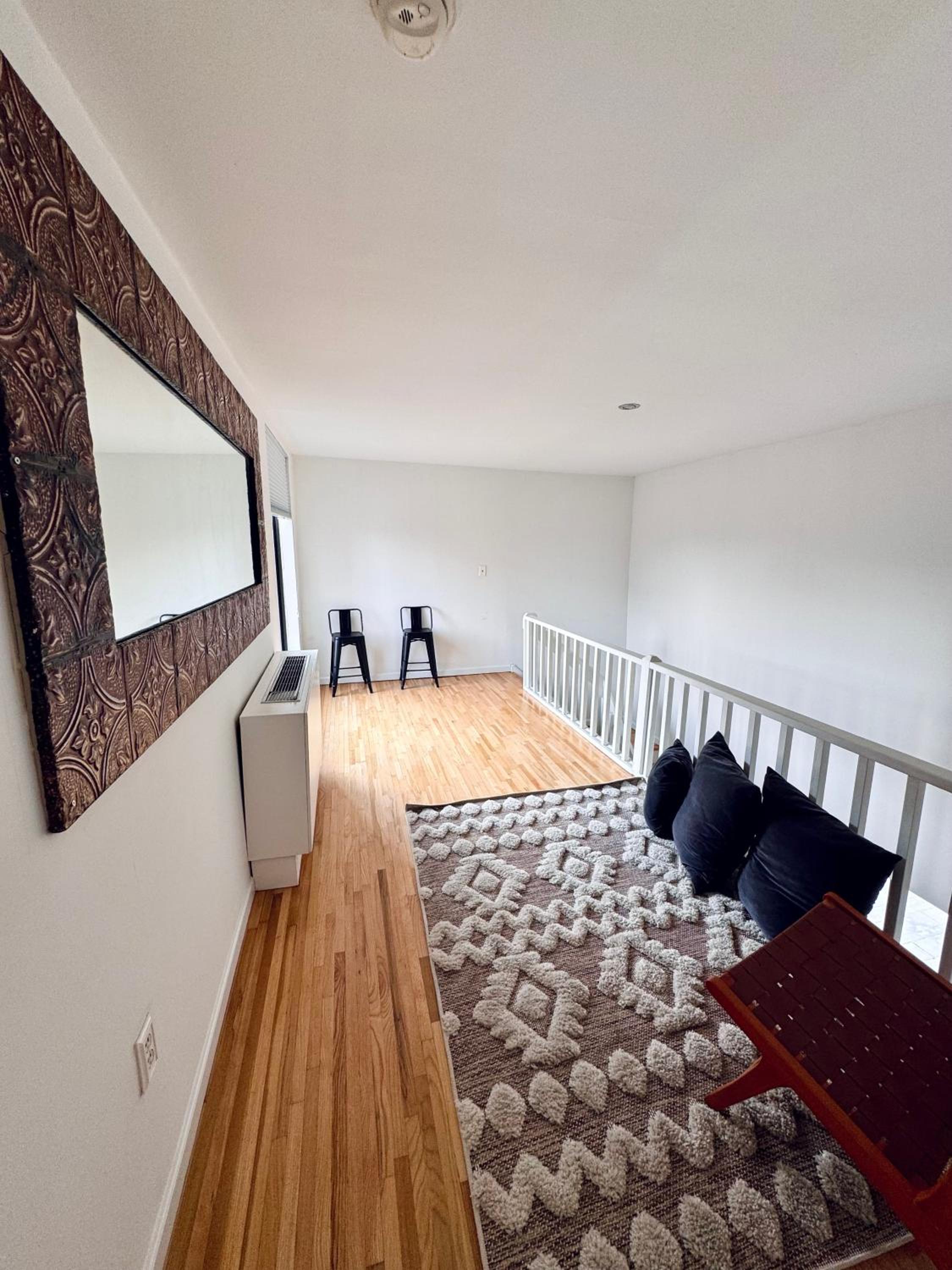 Stylish Duplex Penthouse with large Outdoor Space