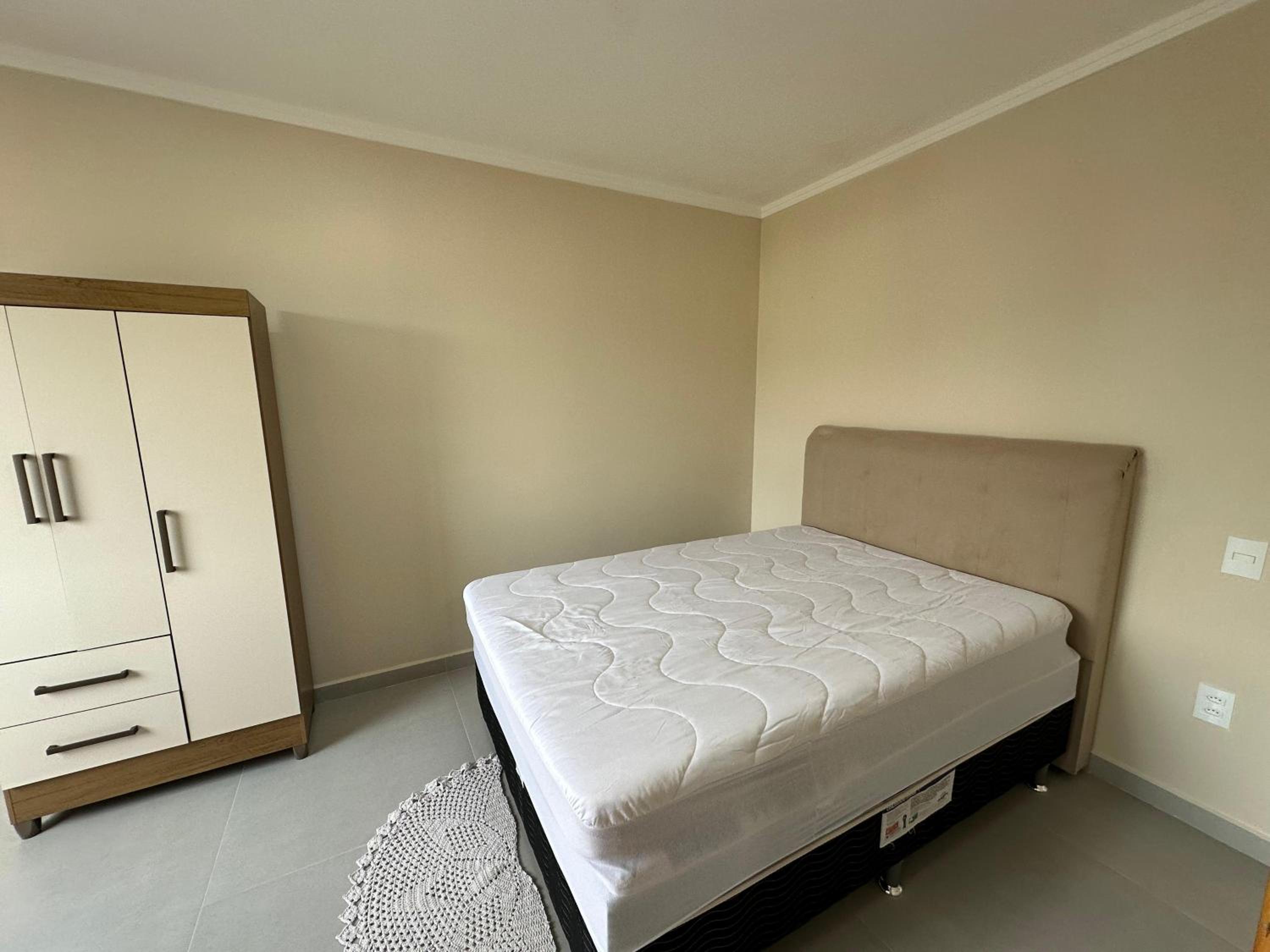 Duplex de 3 Quartos com Piscina - 140m da praia