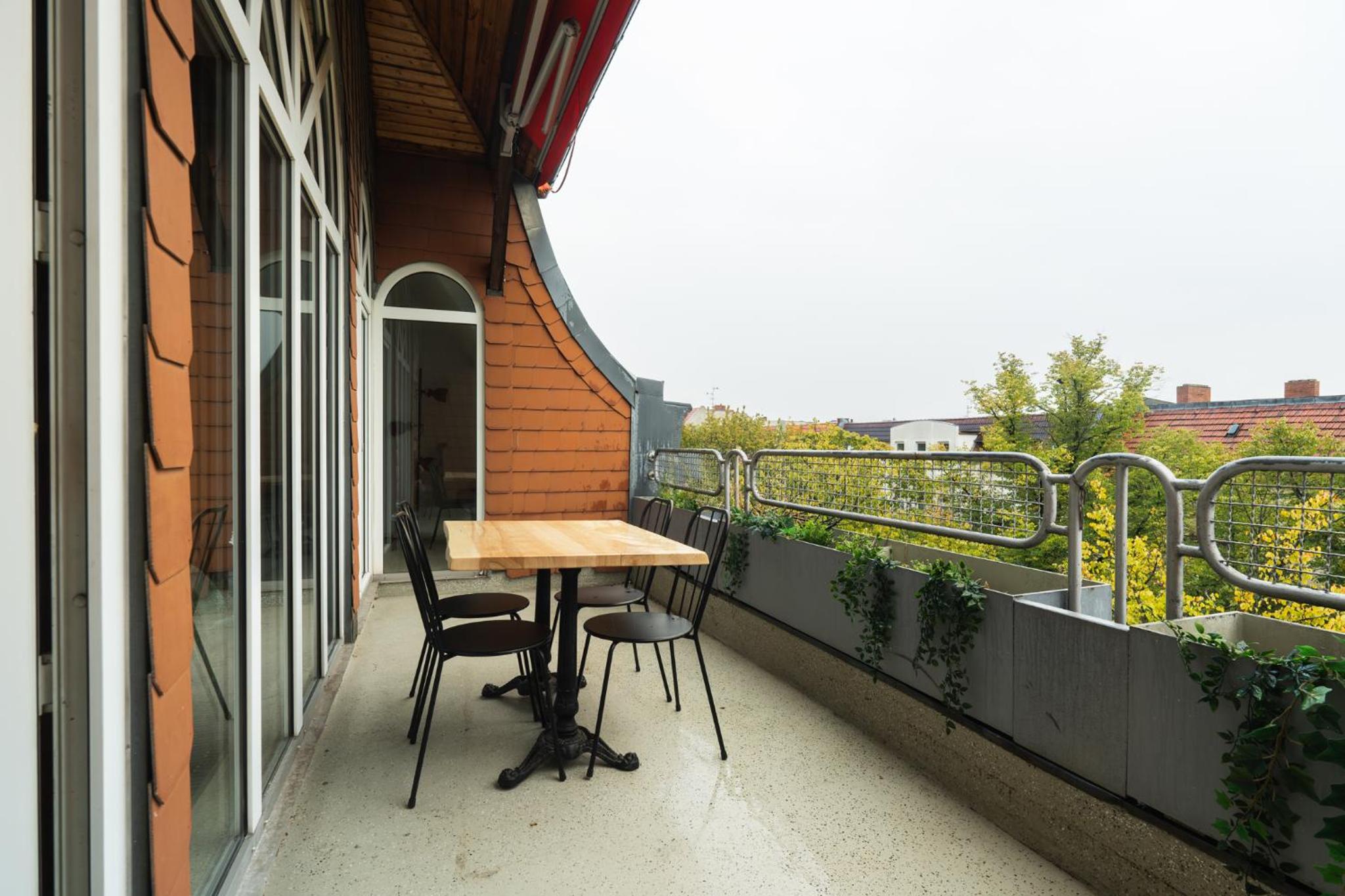 Helle & gemütliche Dachwohnung mit Terasse