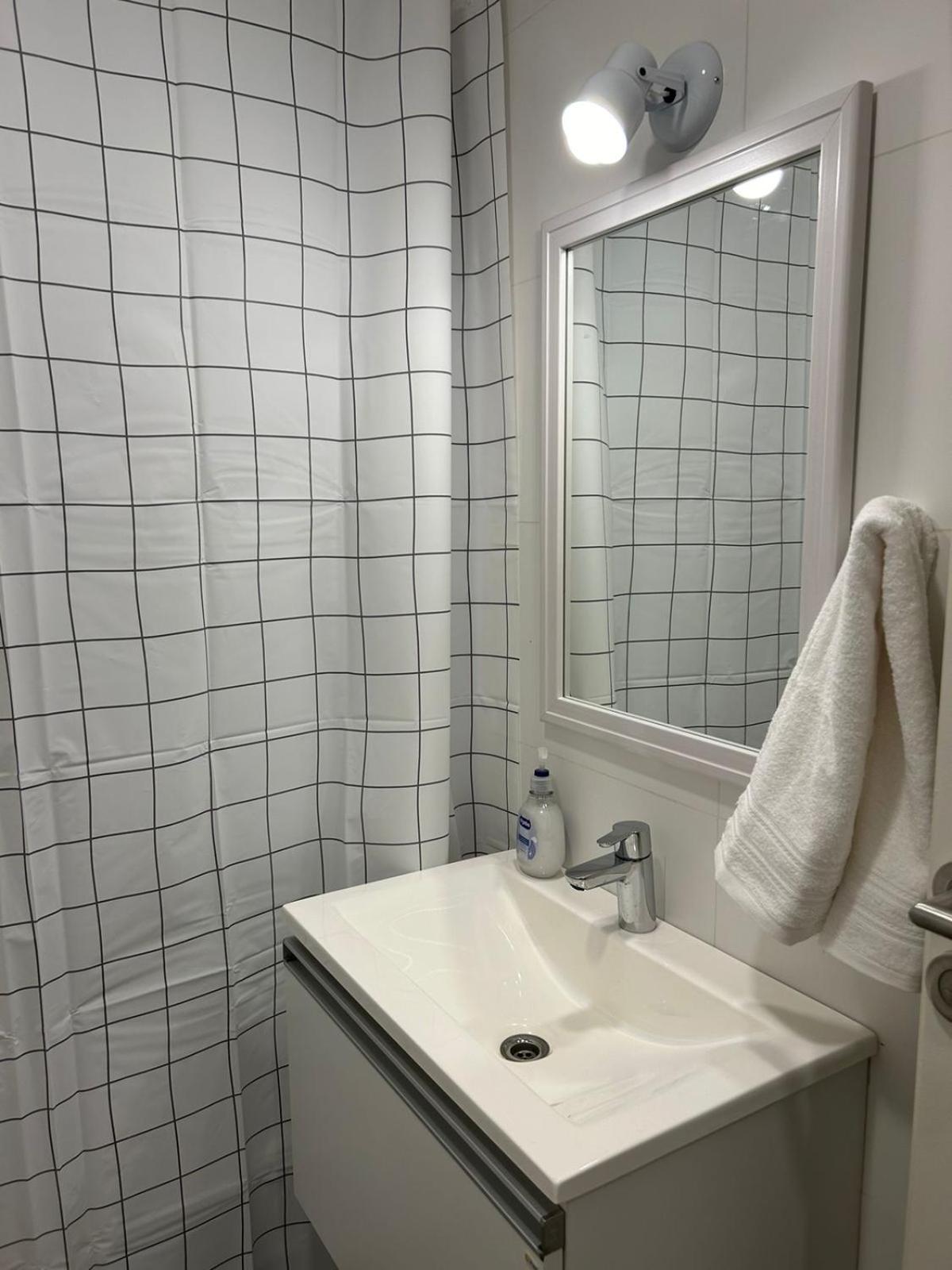 Deluxe Studio with Jacuzzi and CoWork in Palermo