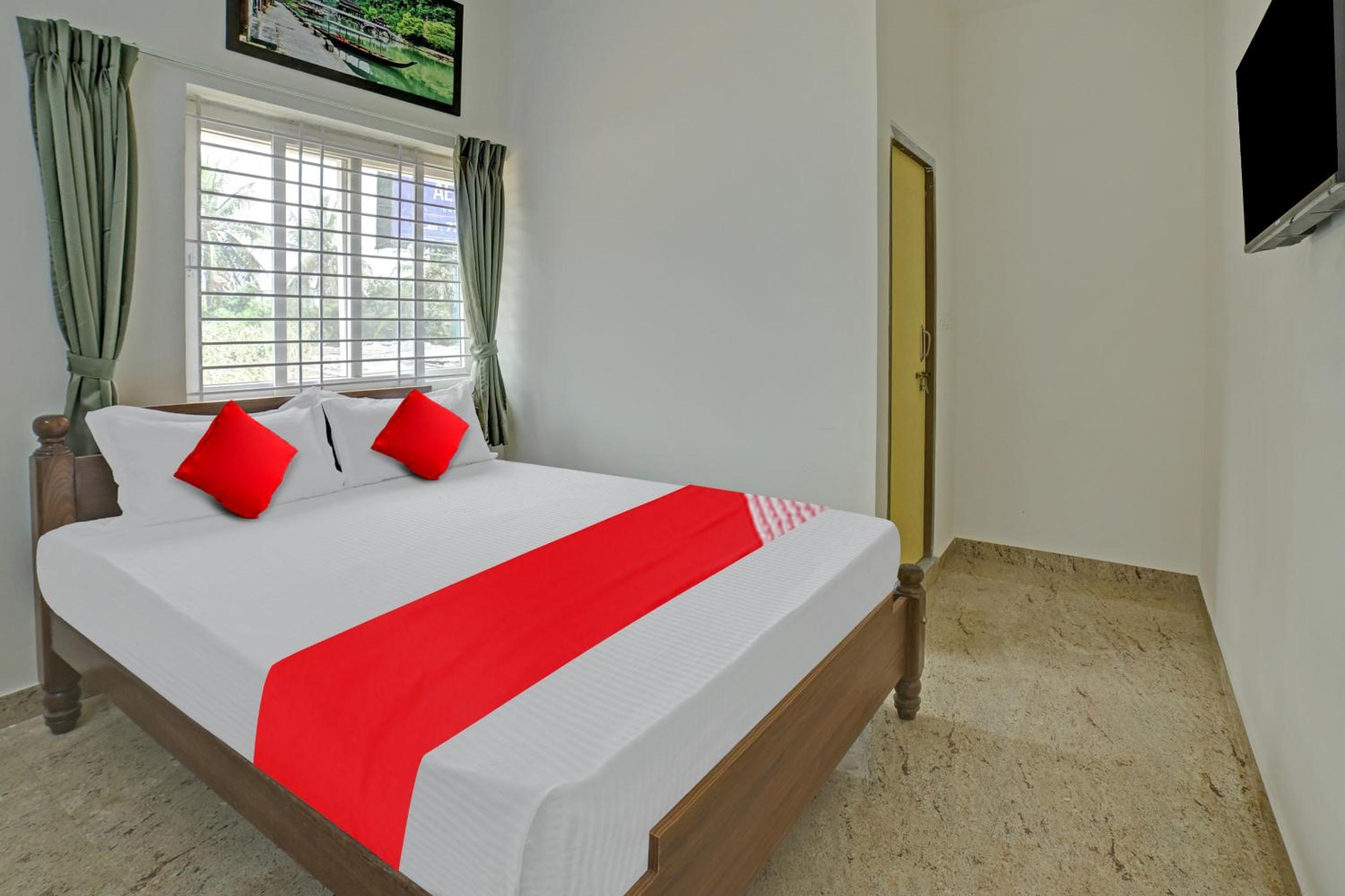 Hotel O SLN Residency view 2