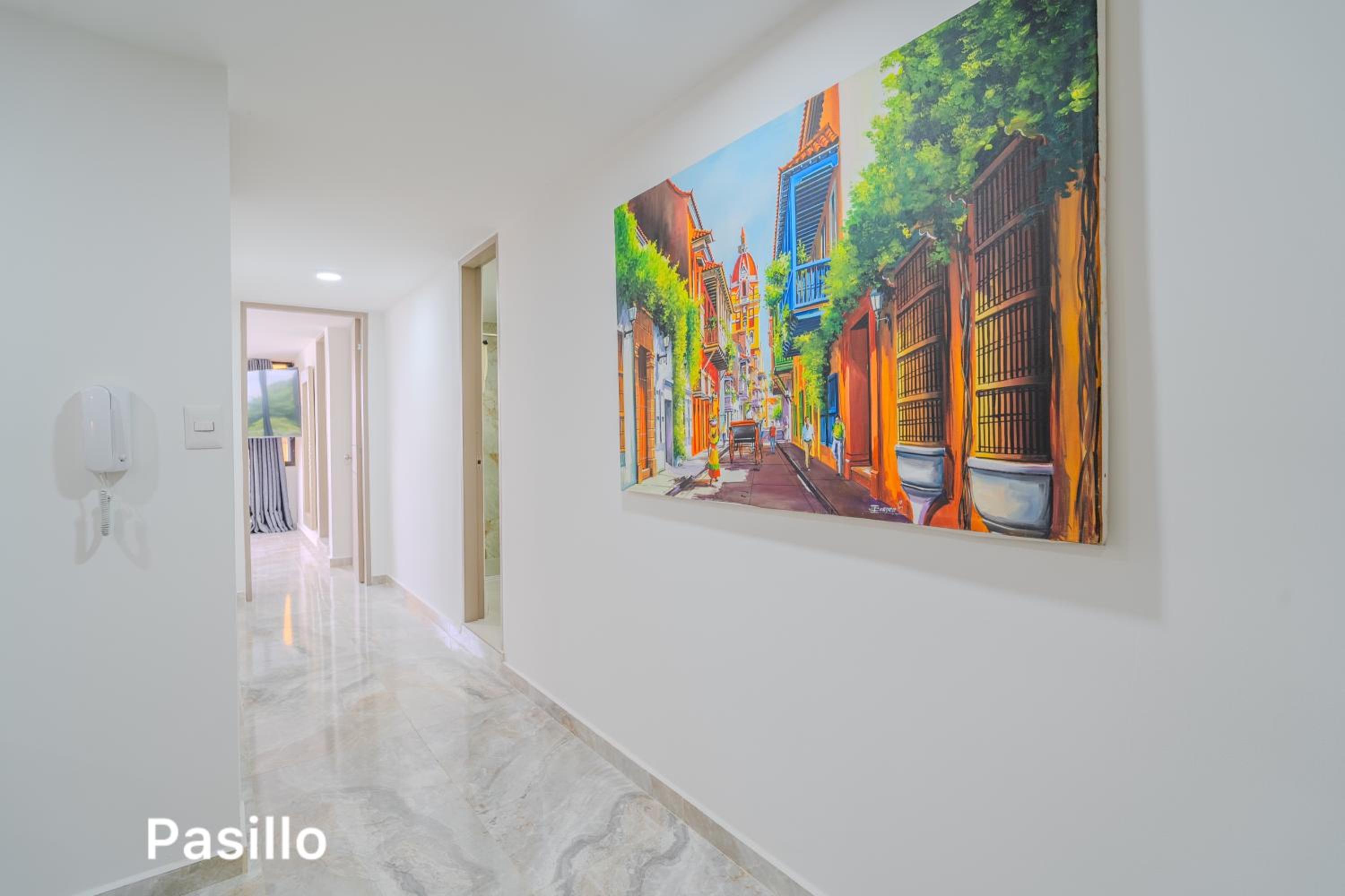 lujoso apartamento familiar frente al mar
