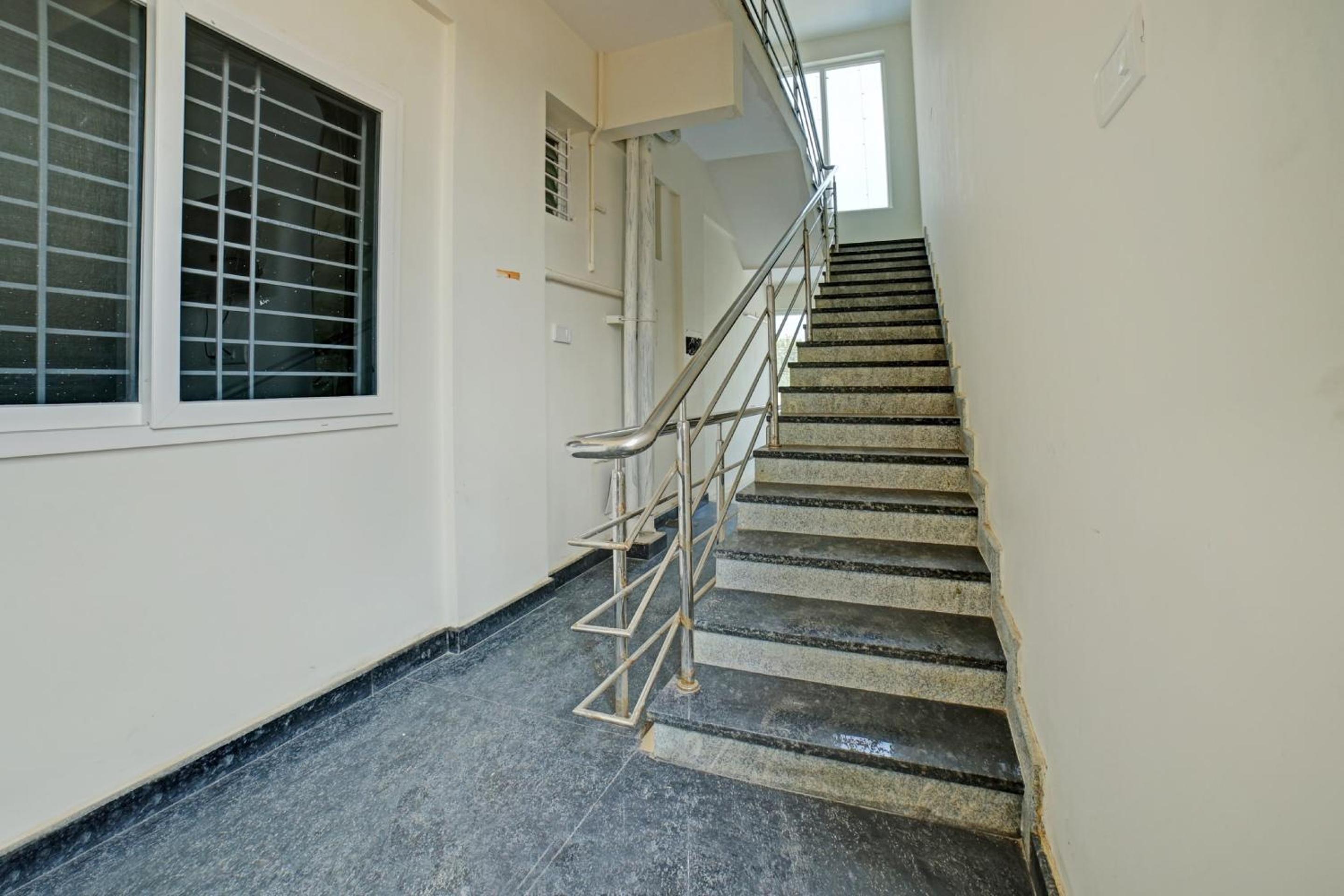 Hotel O SLN Residency view 4