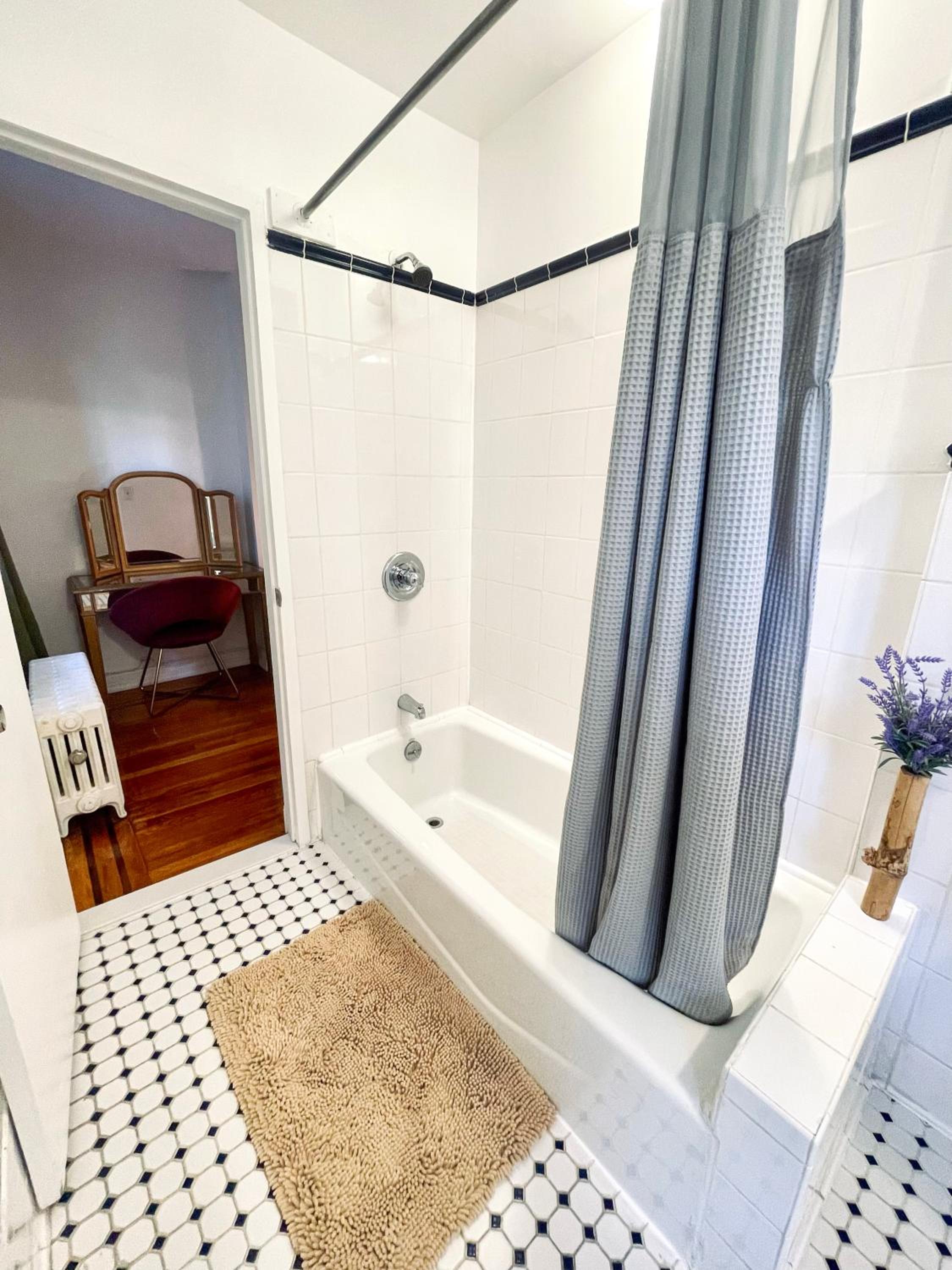 Gorgeous Extra Spacious Duplex Penthouse